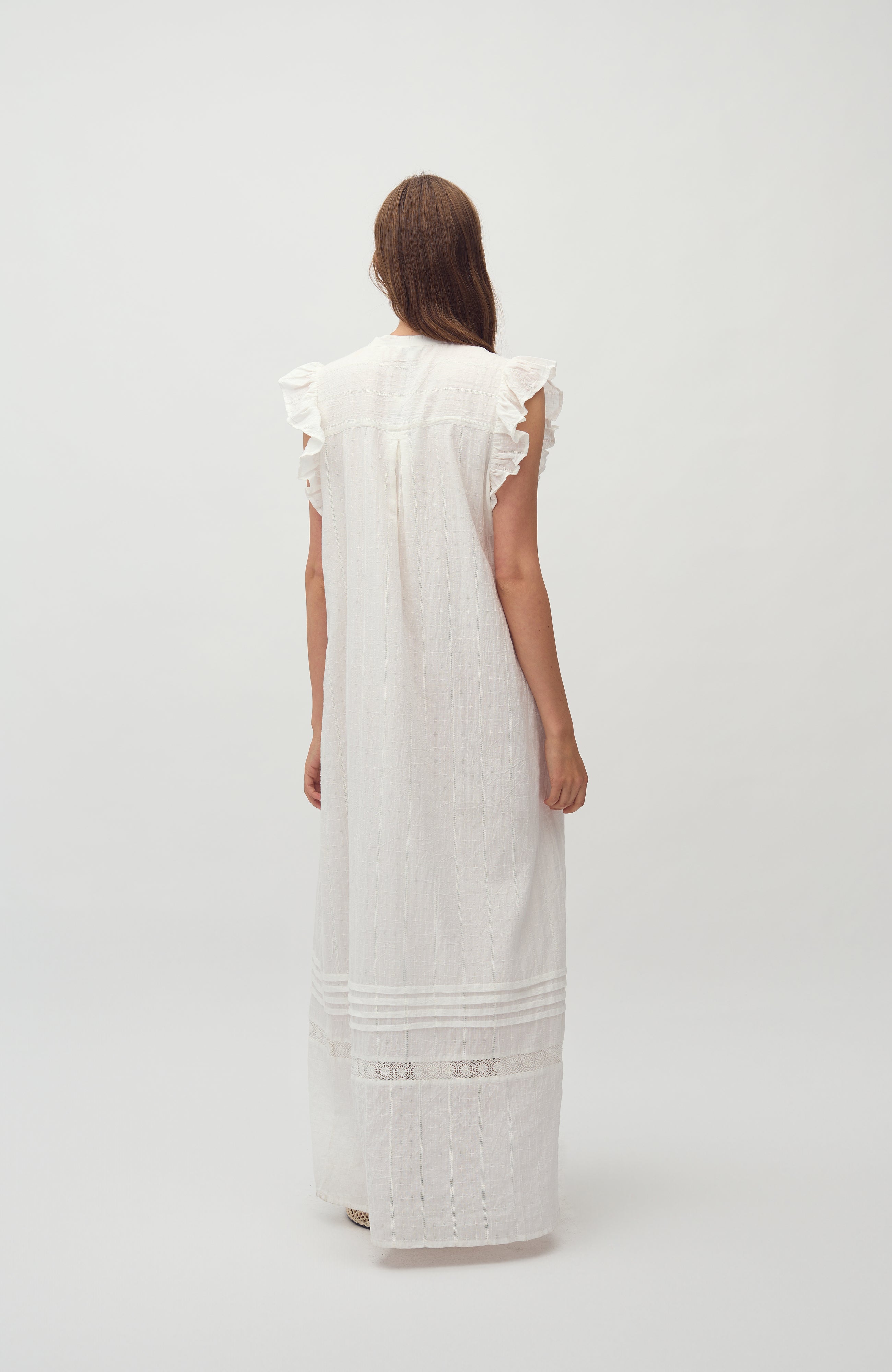 Gemala X-long-M_White_Model_