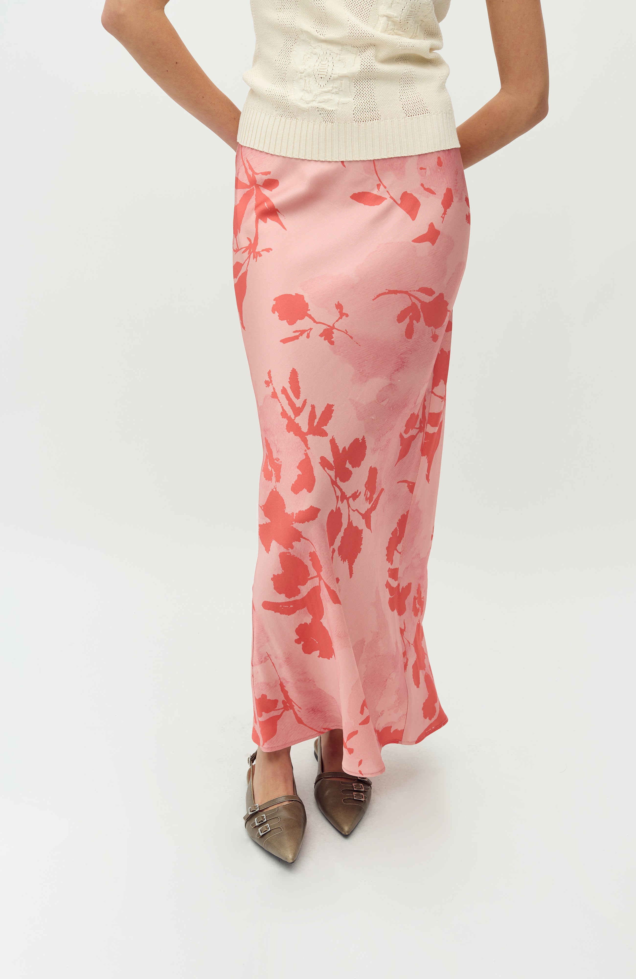 Aninda-M_Coral Felissa Print_Model_1