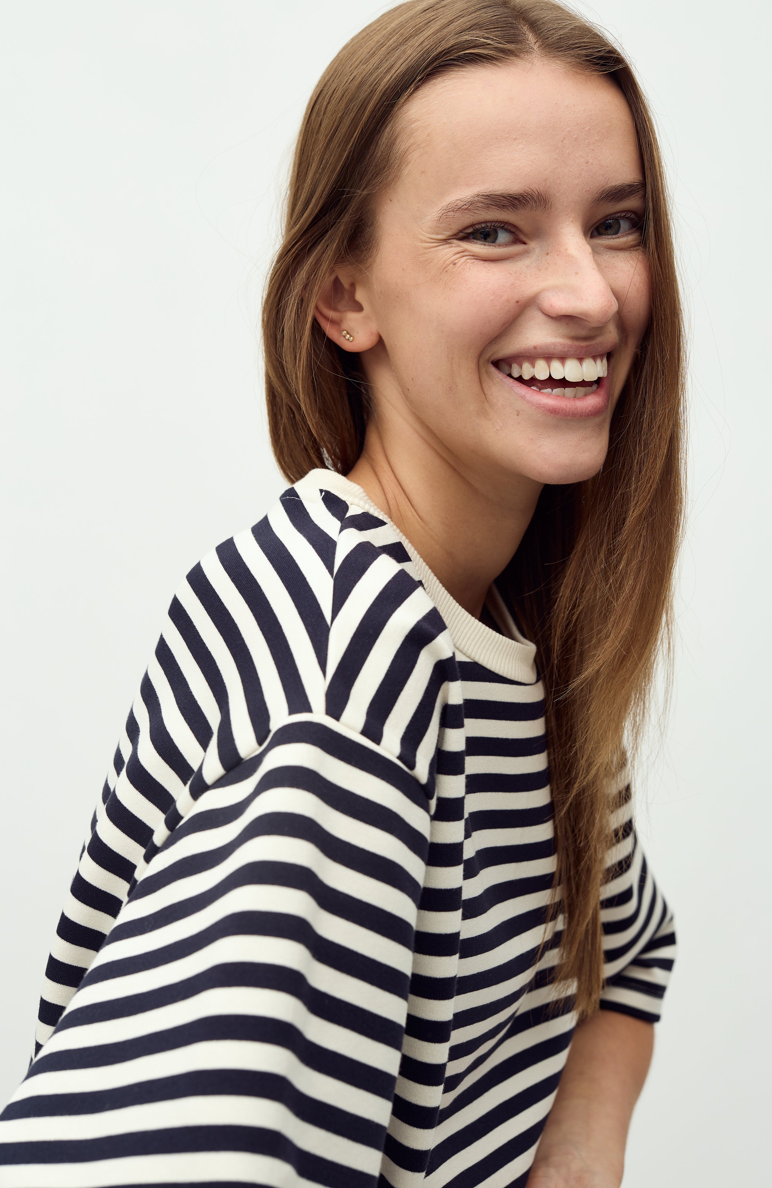 Emrylis-M_Night Sky Sugar Stripe_Model_2