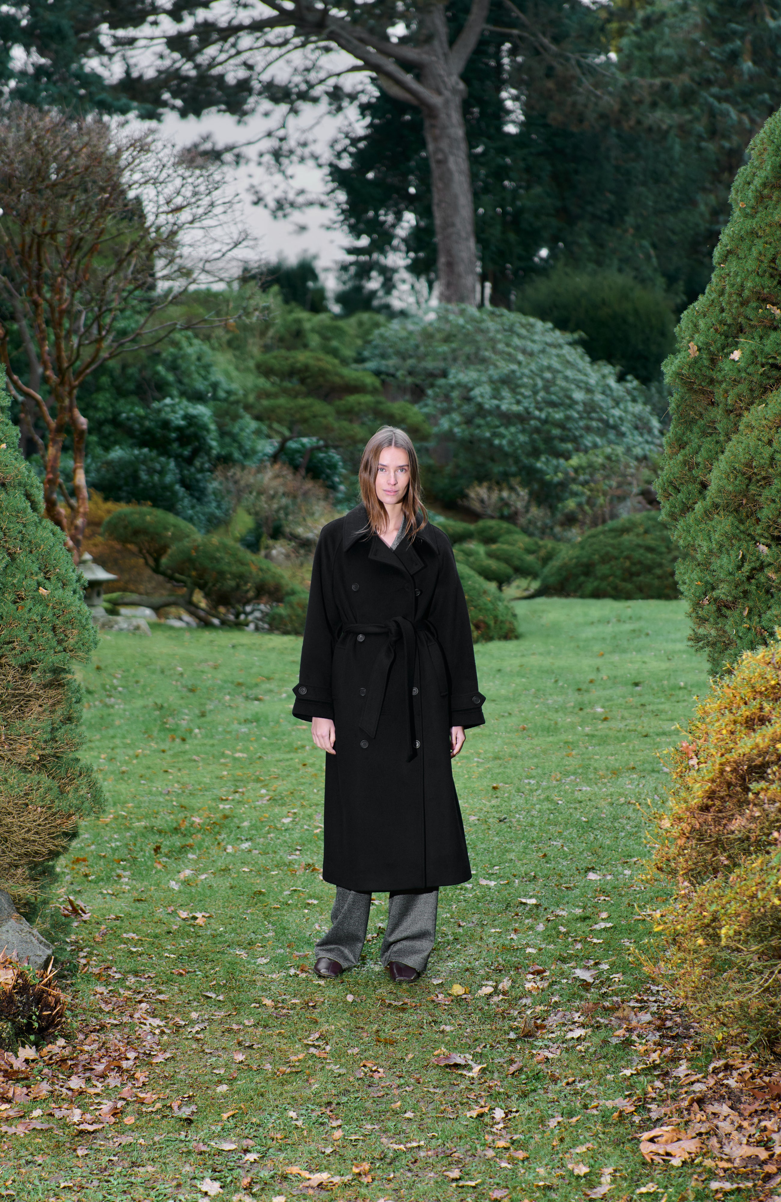 Odonna-M_Black_Image_0