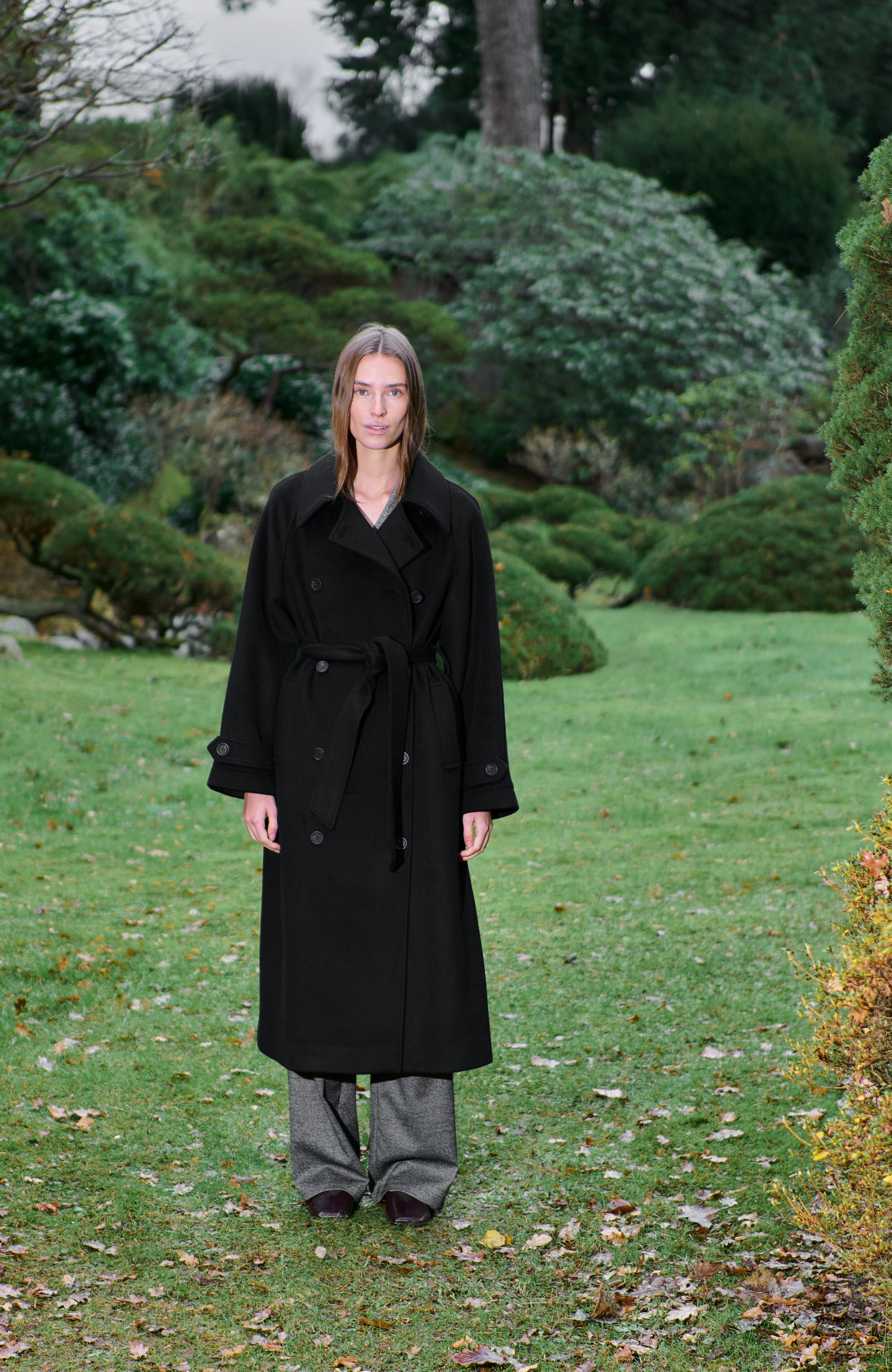 Odonna-M_Black_Image_1