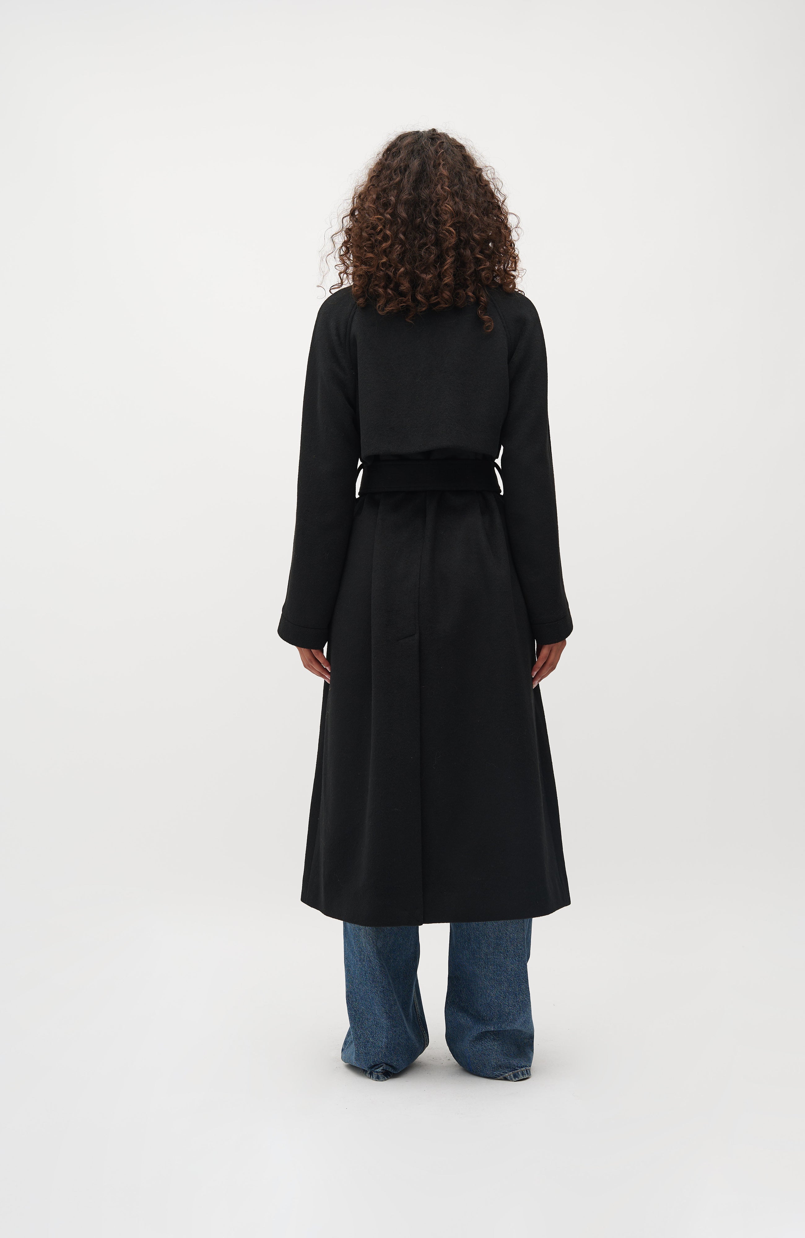 Odonna-M_Black_Model_3