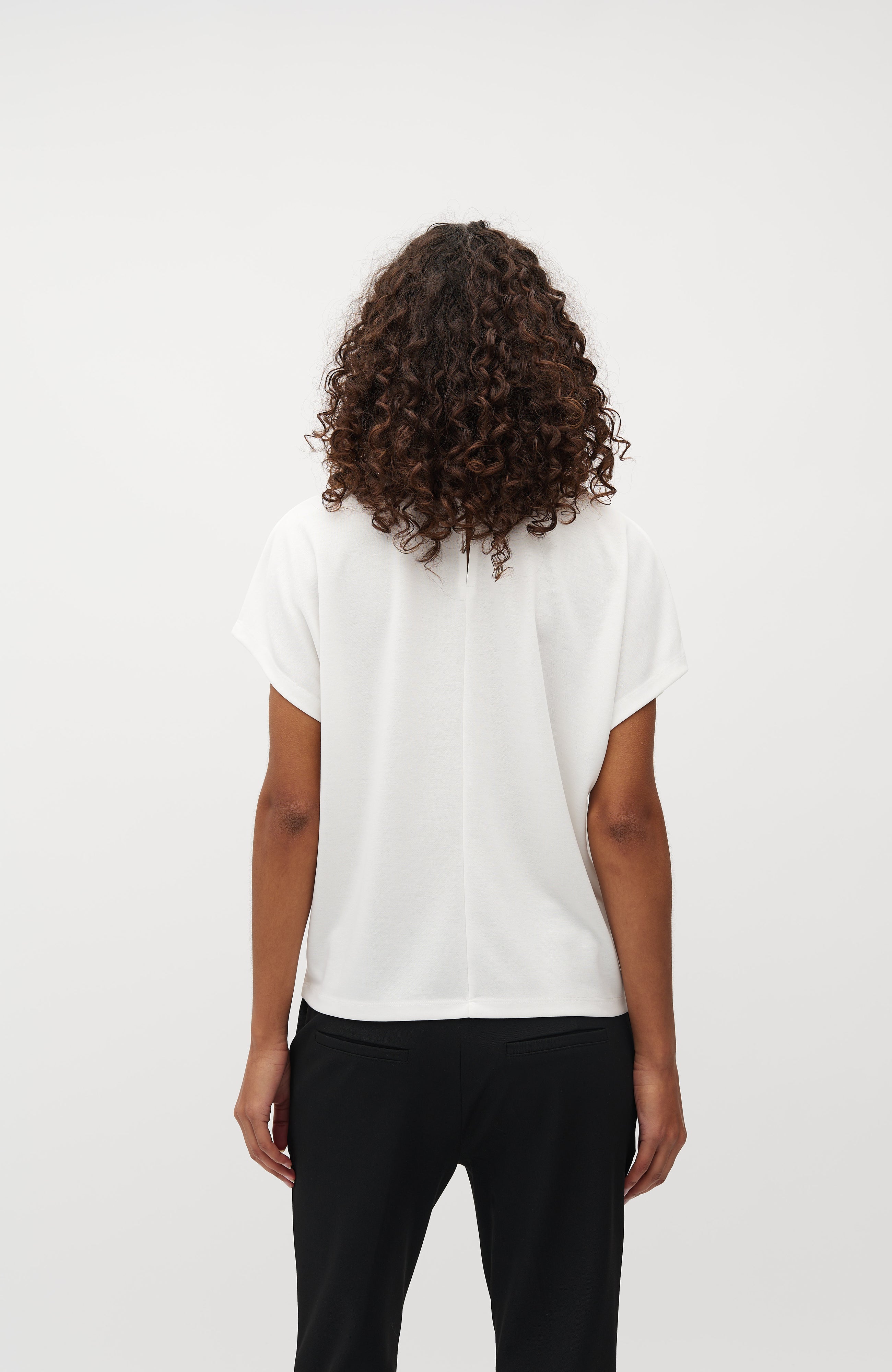 Linea Short-M_Sugar_Model_3