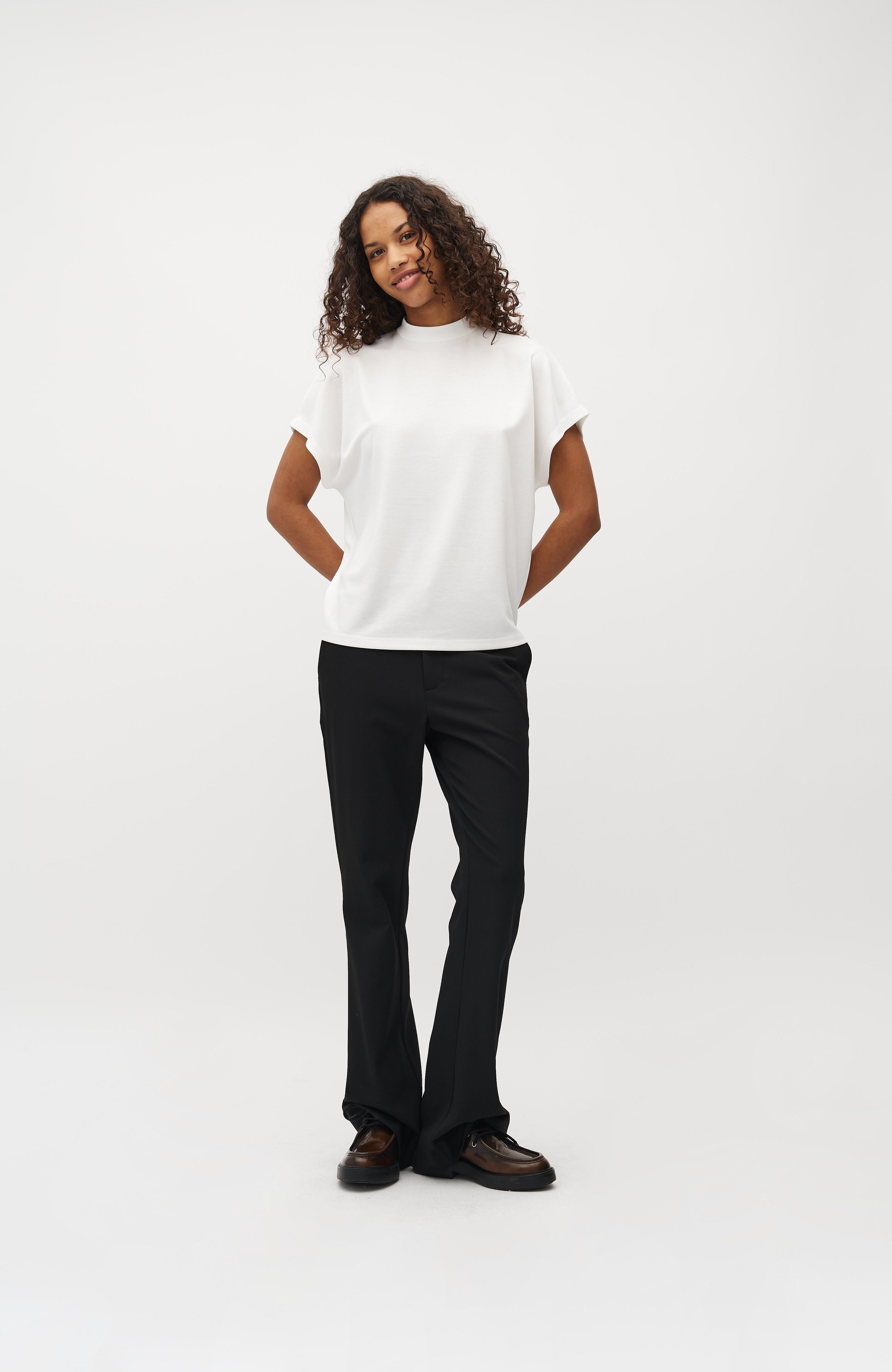 Linea Short-M_Sugar_Model_2