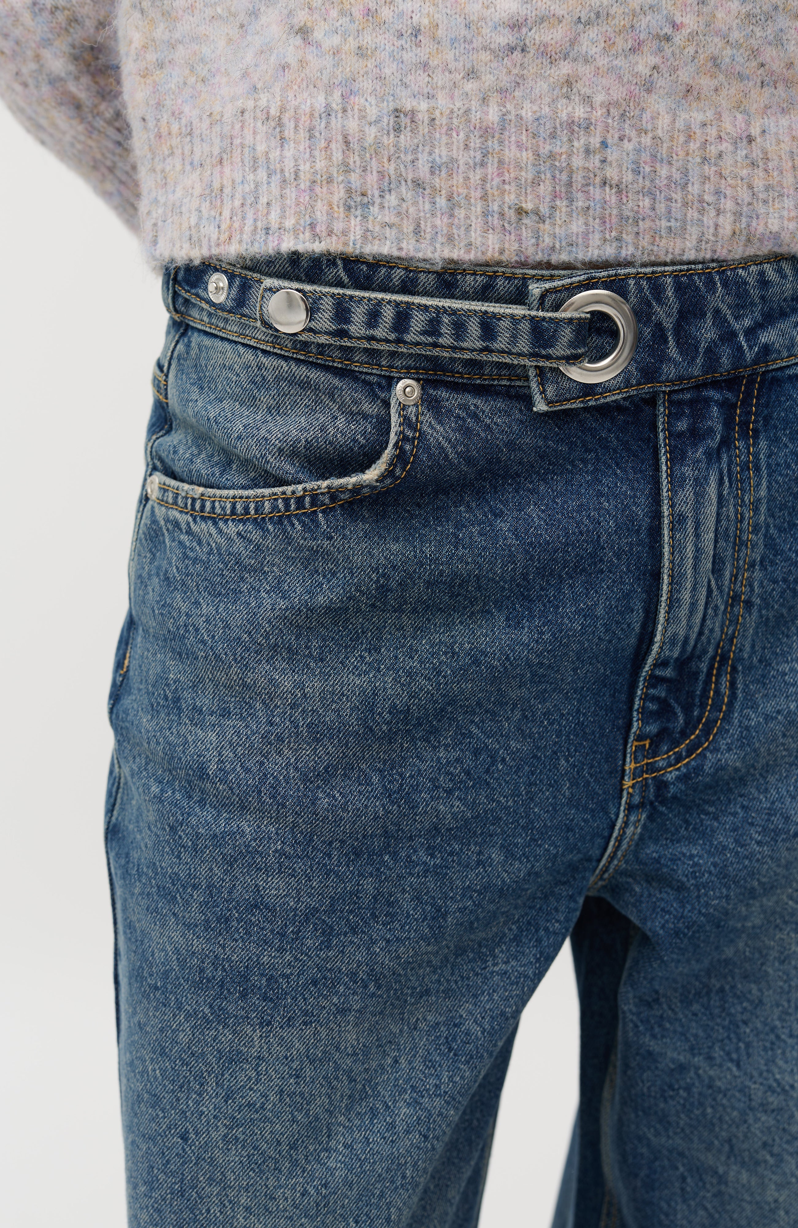 Jeromi-M_Washed Blue Jay_Model_2