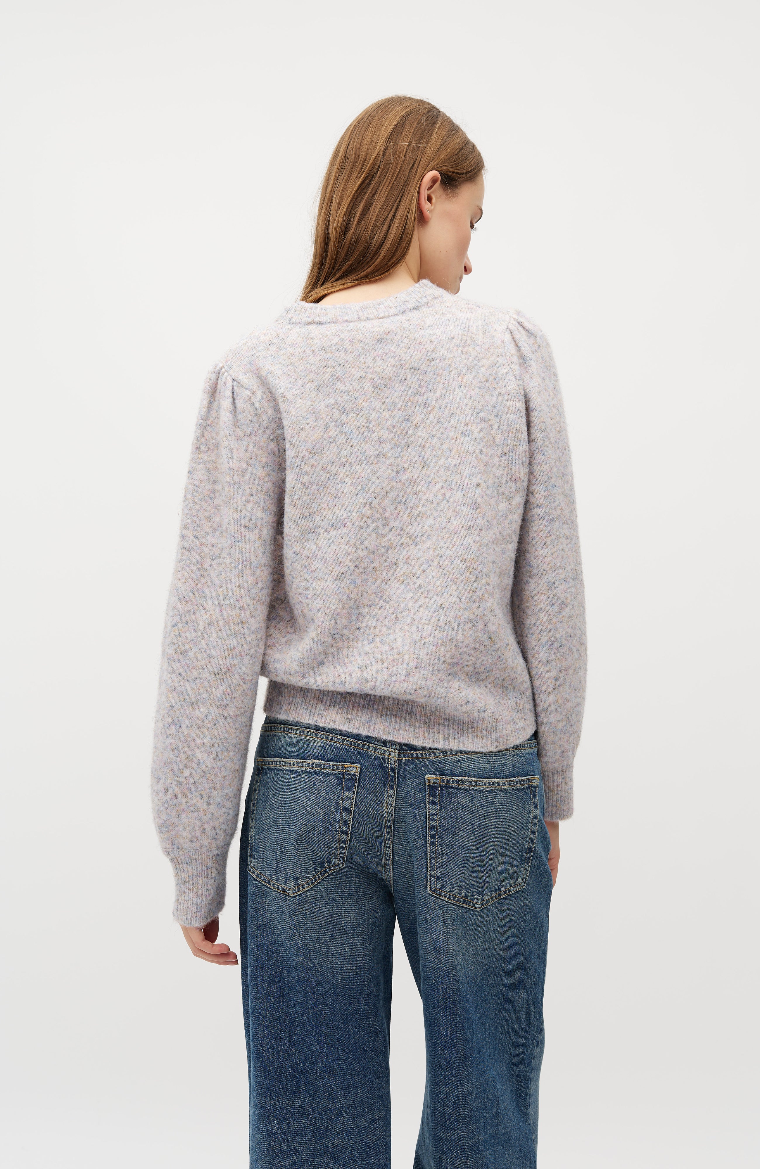 Farrell-M_Pearl Melange_Model_1