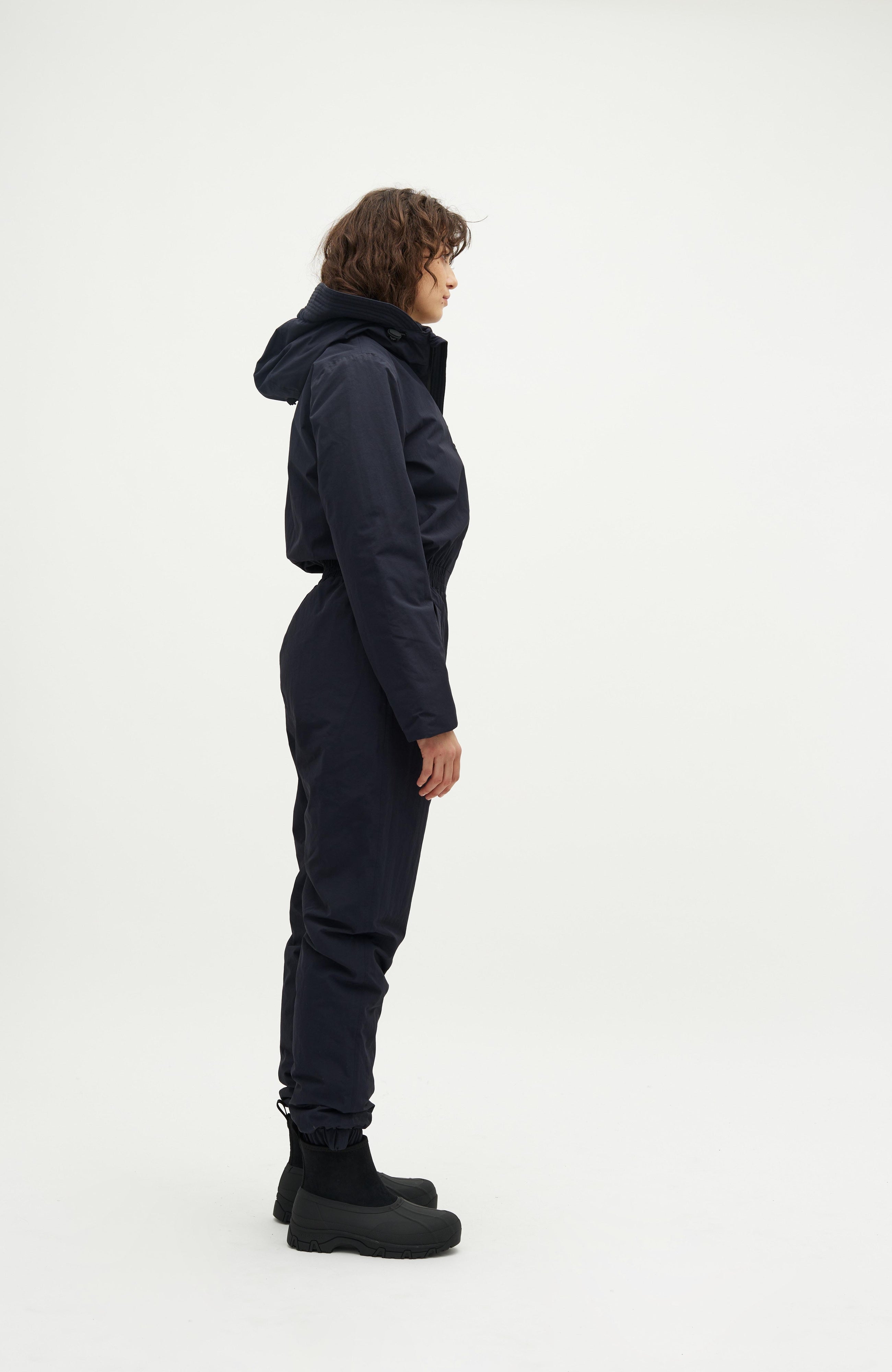 Izabela_Darkest night_Model_2