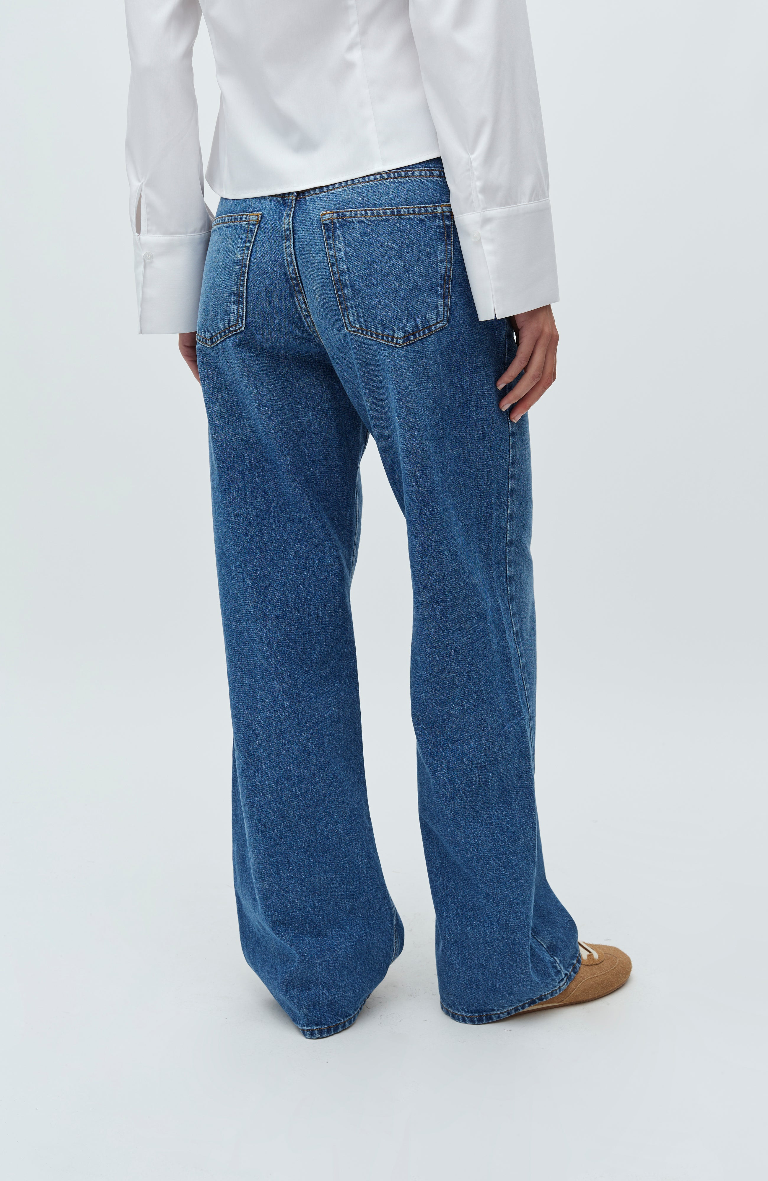 Cadian-G_Vintage blue Wash_Model_2