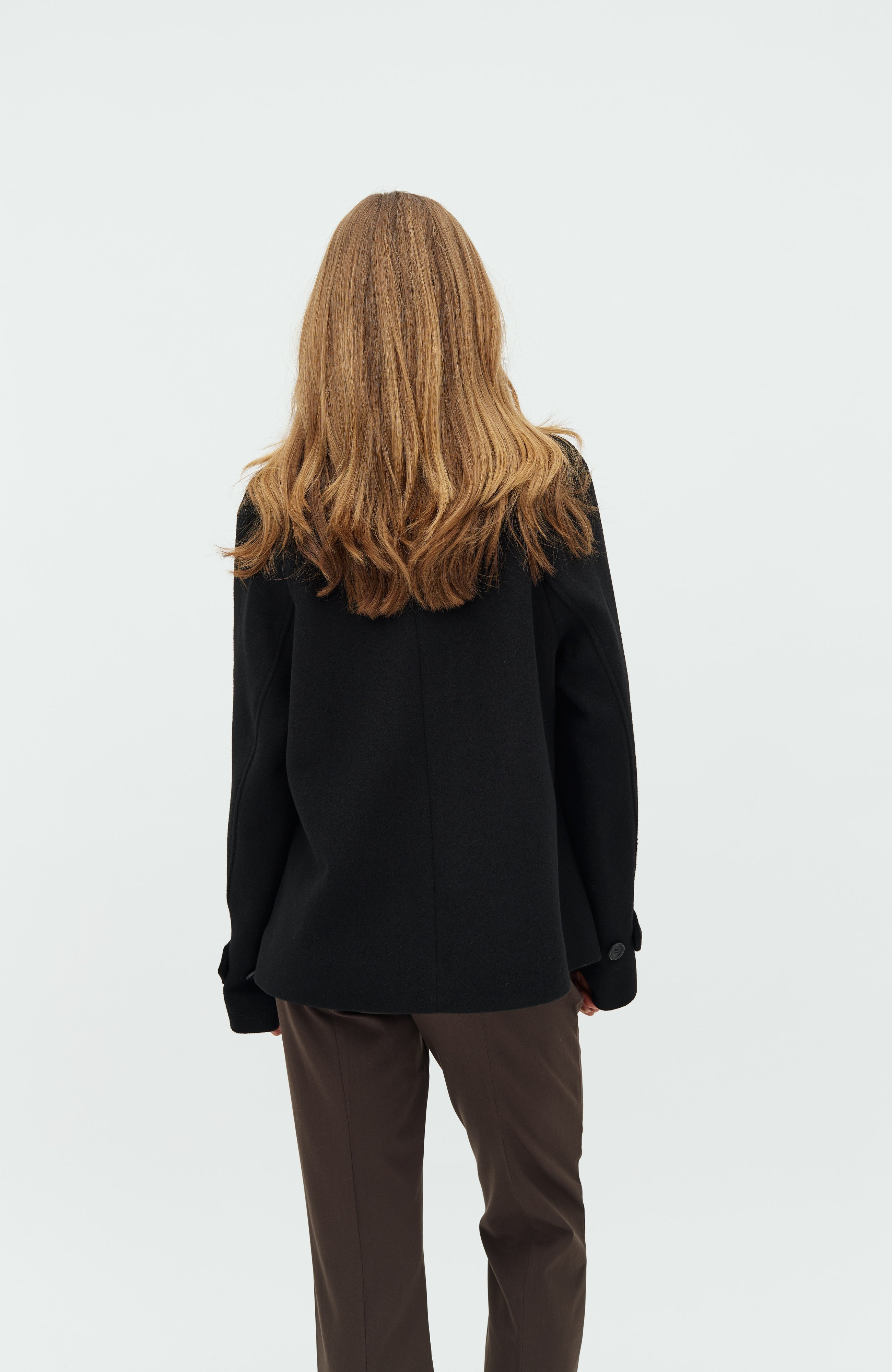 Tary-M_Black_Model_2