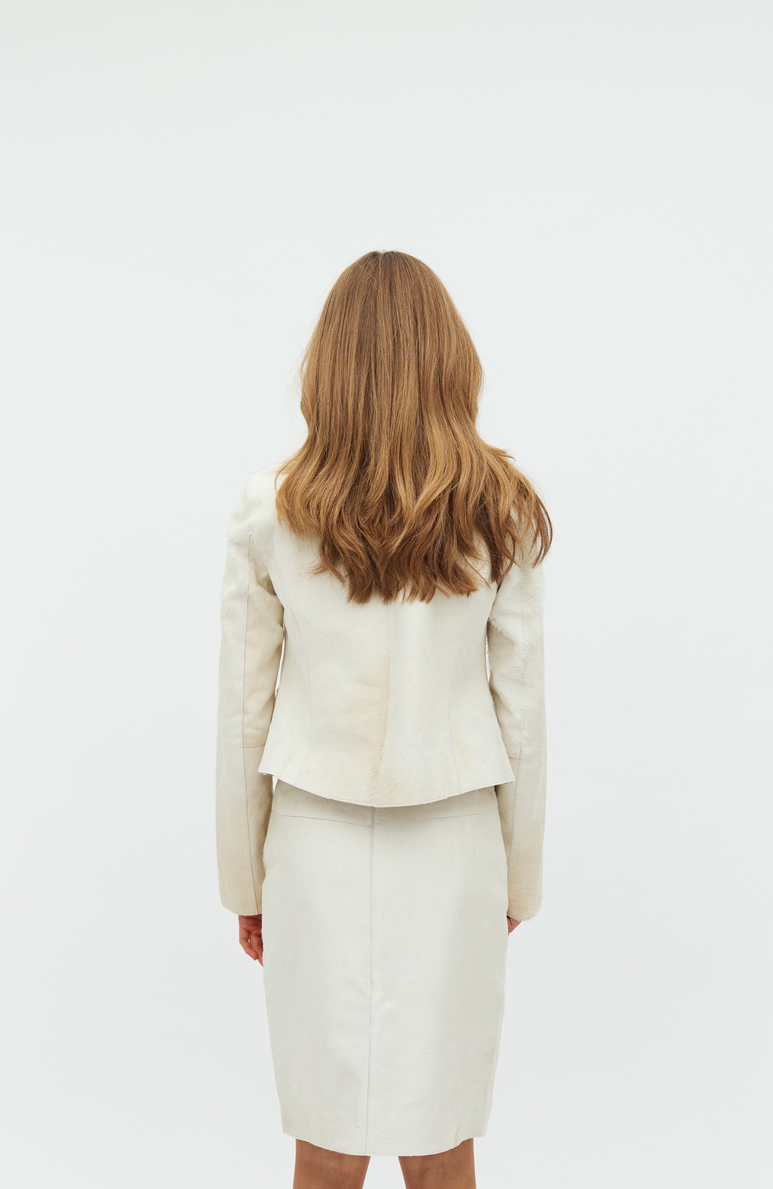Failine-M_White Cow_Model_1