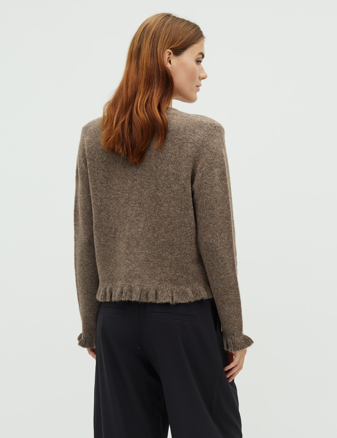 Celandia-M_Falcon Melange_Model_3