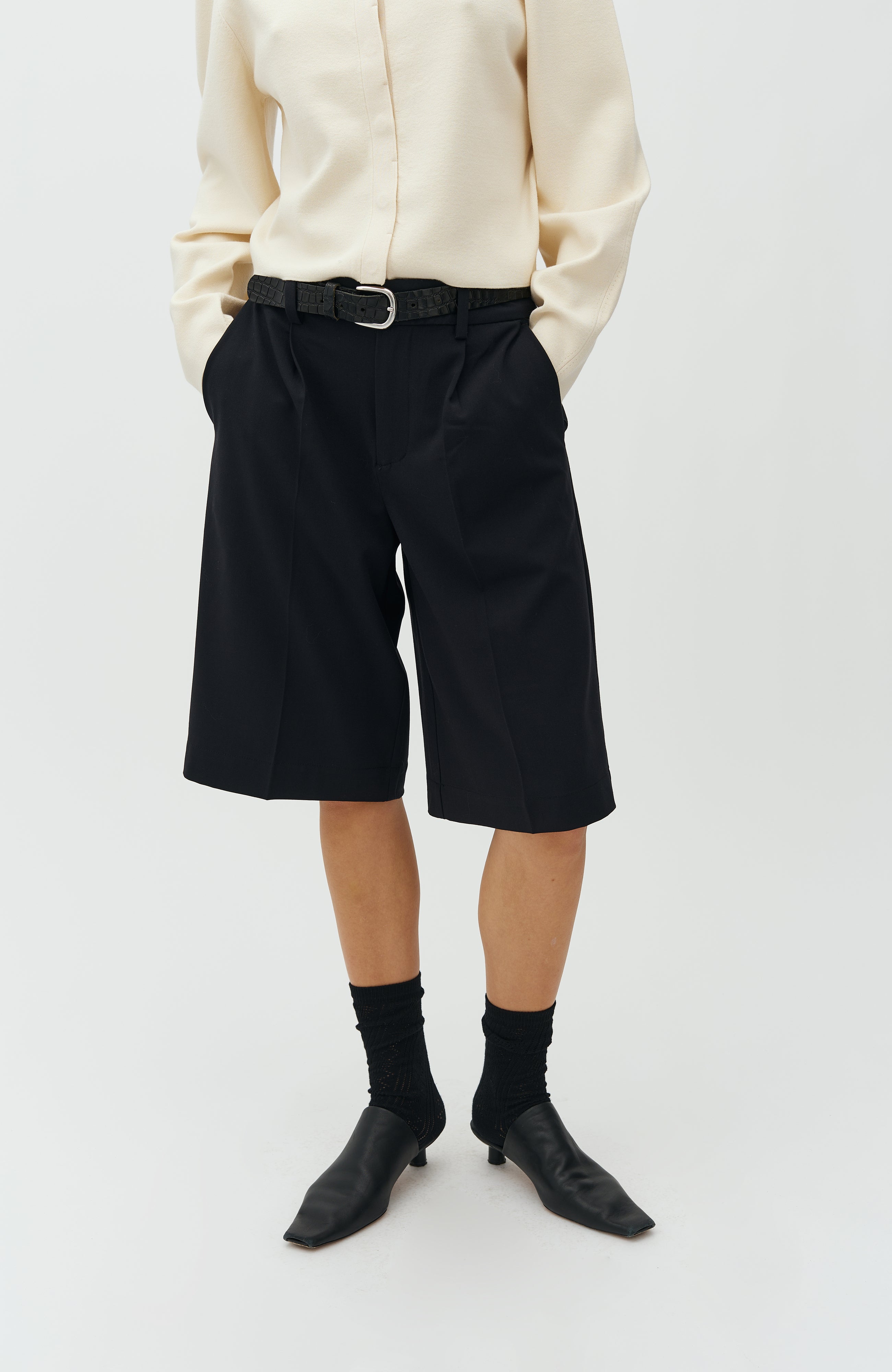 Bamudo-M_Black_Model_5