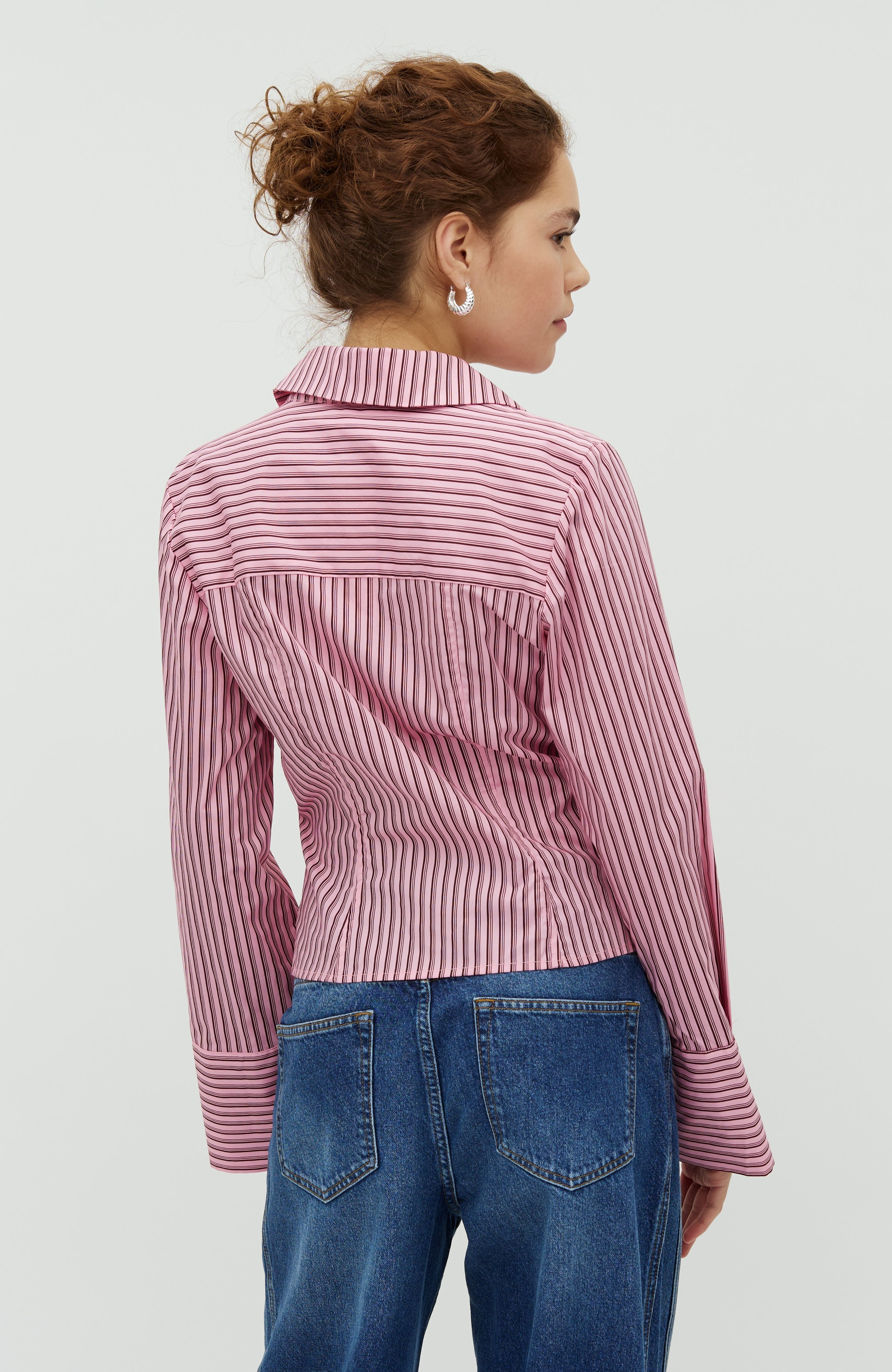 Gerri-M_Pink Bordeaux Stripe_Model_2