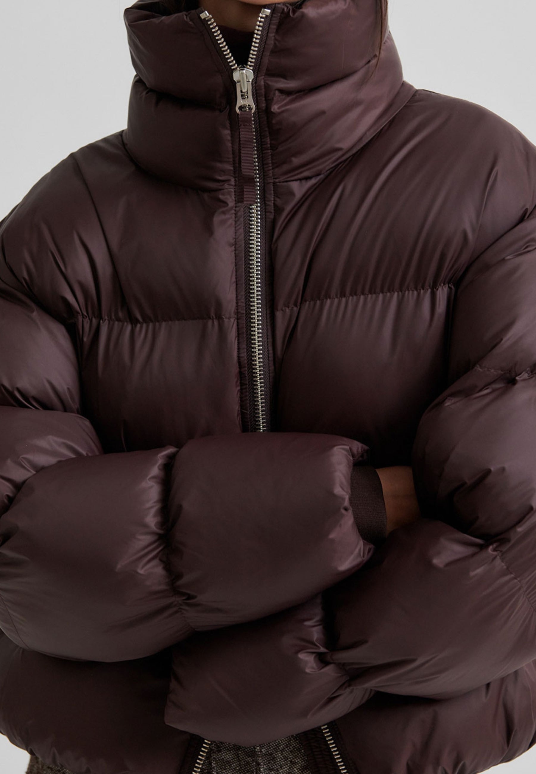 59951 Riya Puffer Jacket_Chocolate Plum_Model_3
