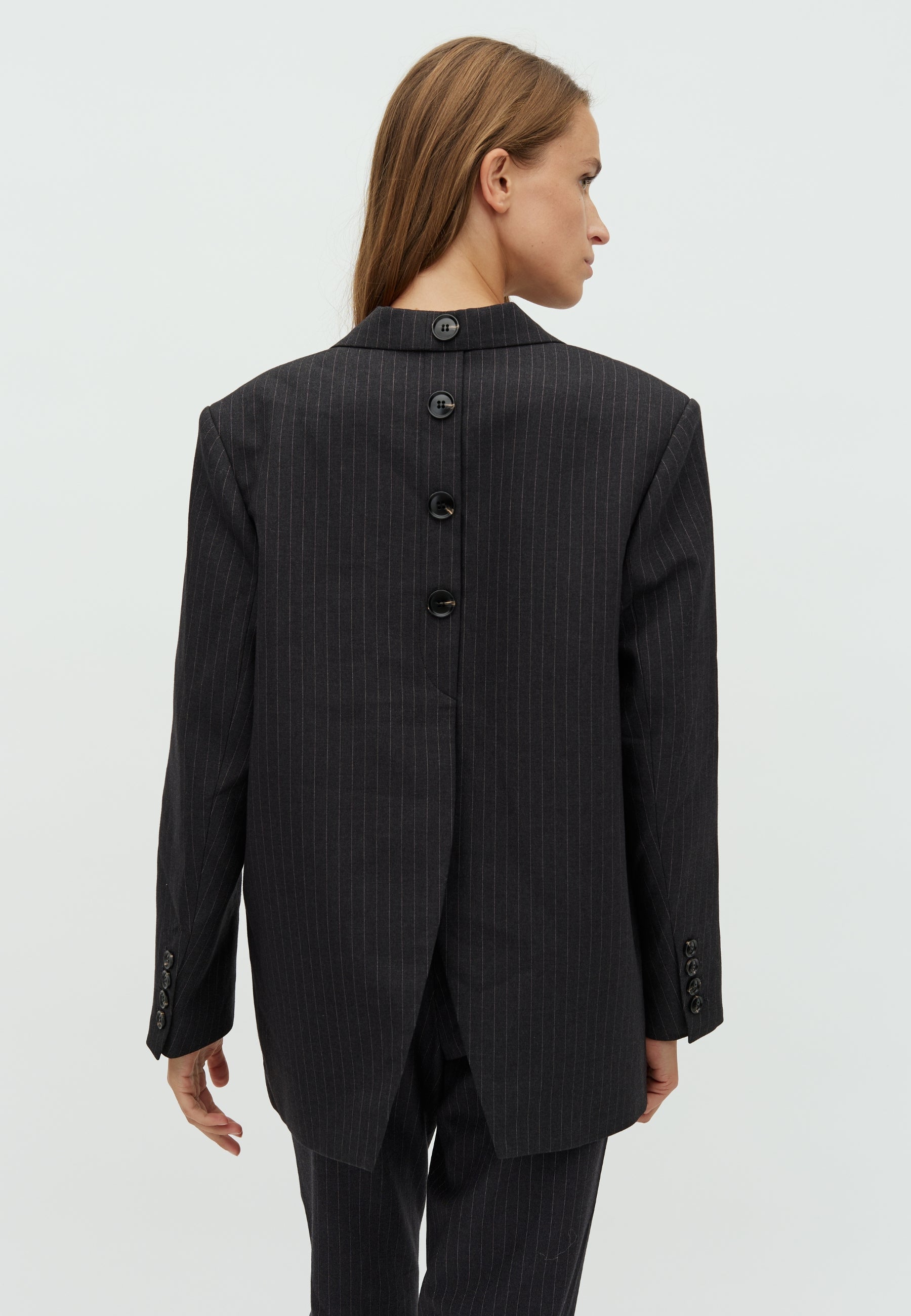 167440 Sariella Button Blazer_Antracit_Model_1