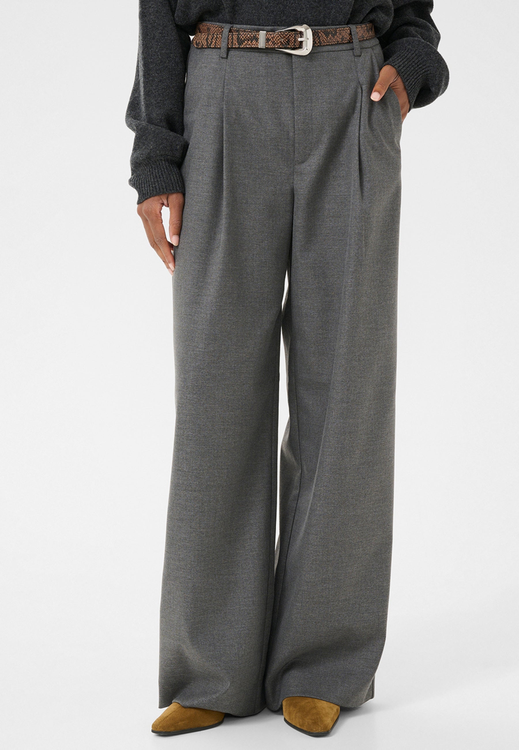10910494 GZpaula MW wide pants NOOS_Dark grey melange_Model_1