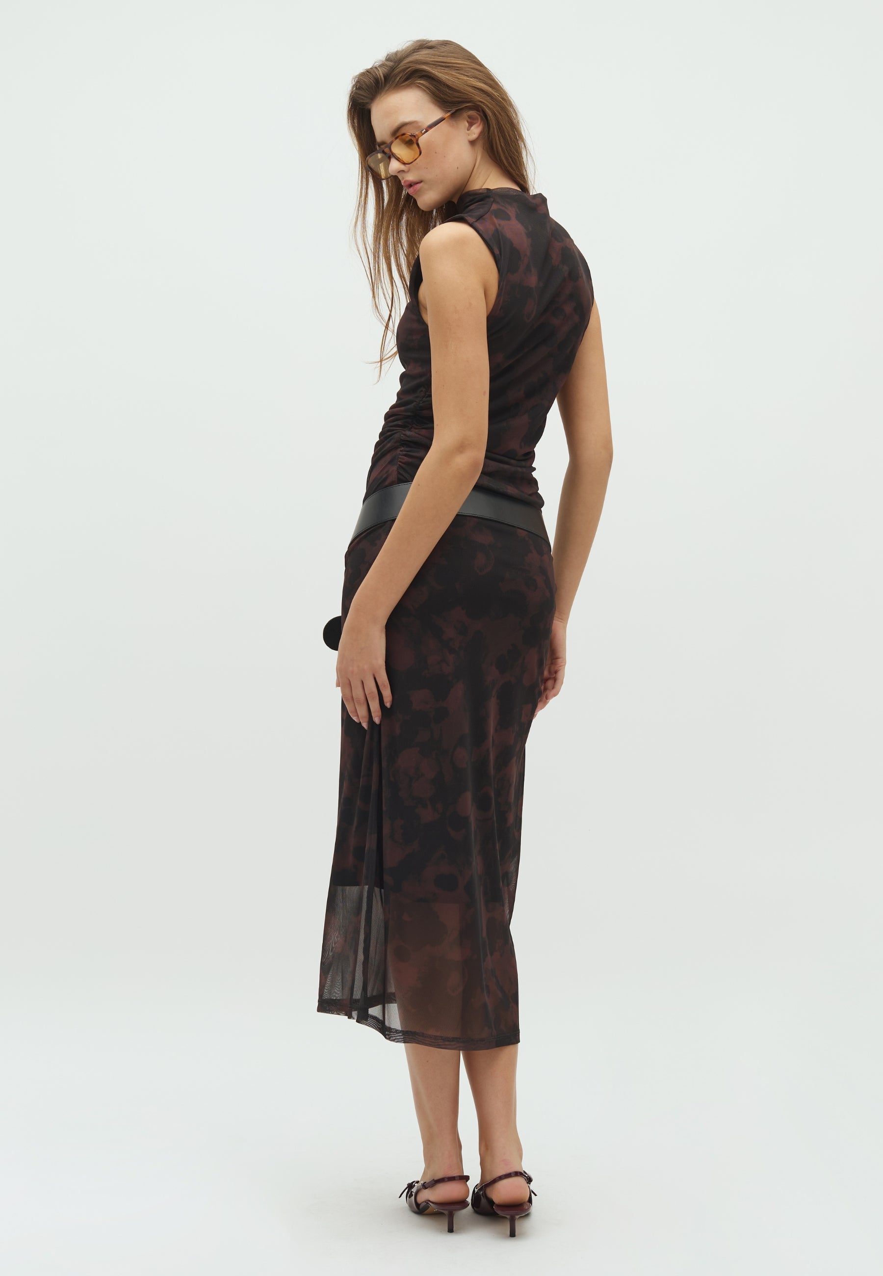Emmy-F_Dark smoke print_Model_2