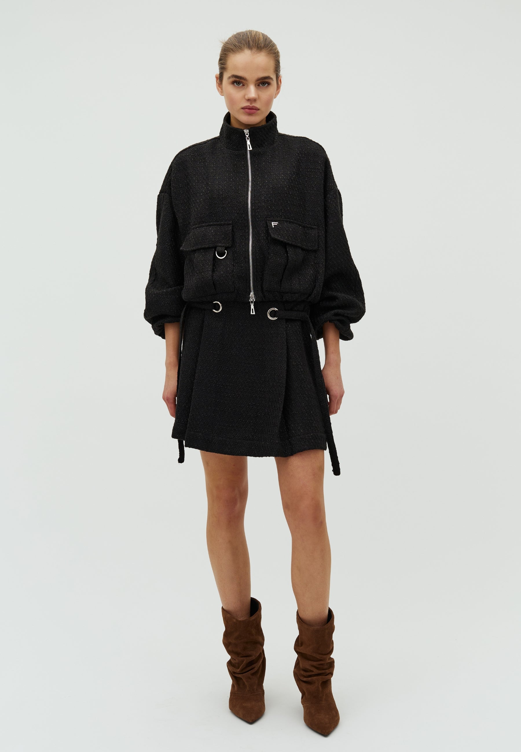 Zaragoza-F_Black_Model_0