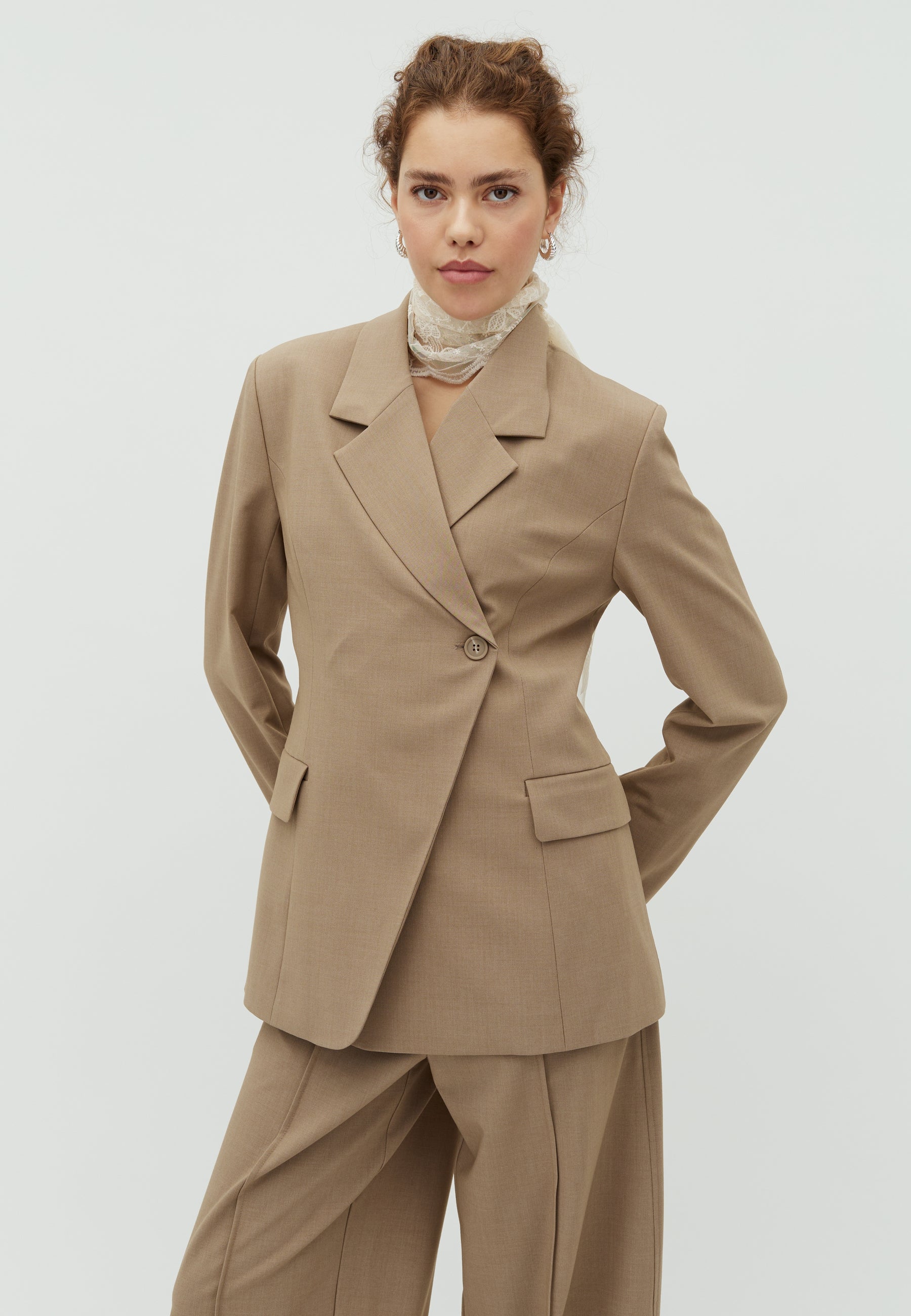 Frame-M_Timber Wolf Mel._Model_0