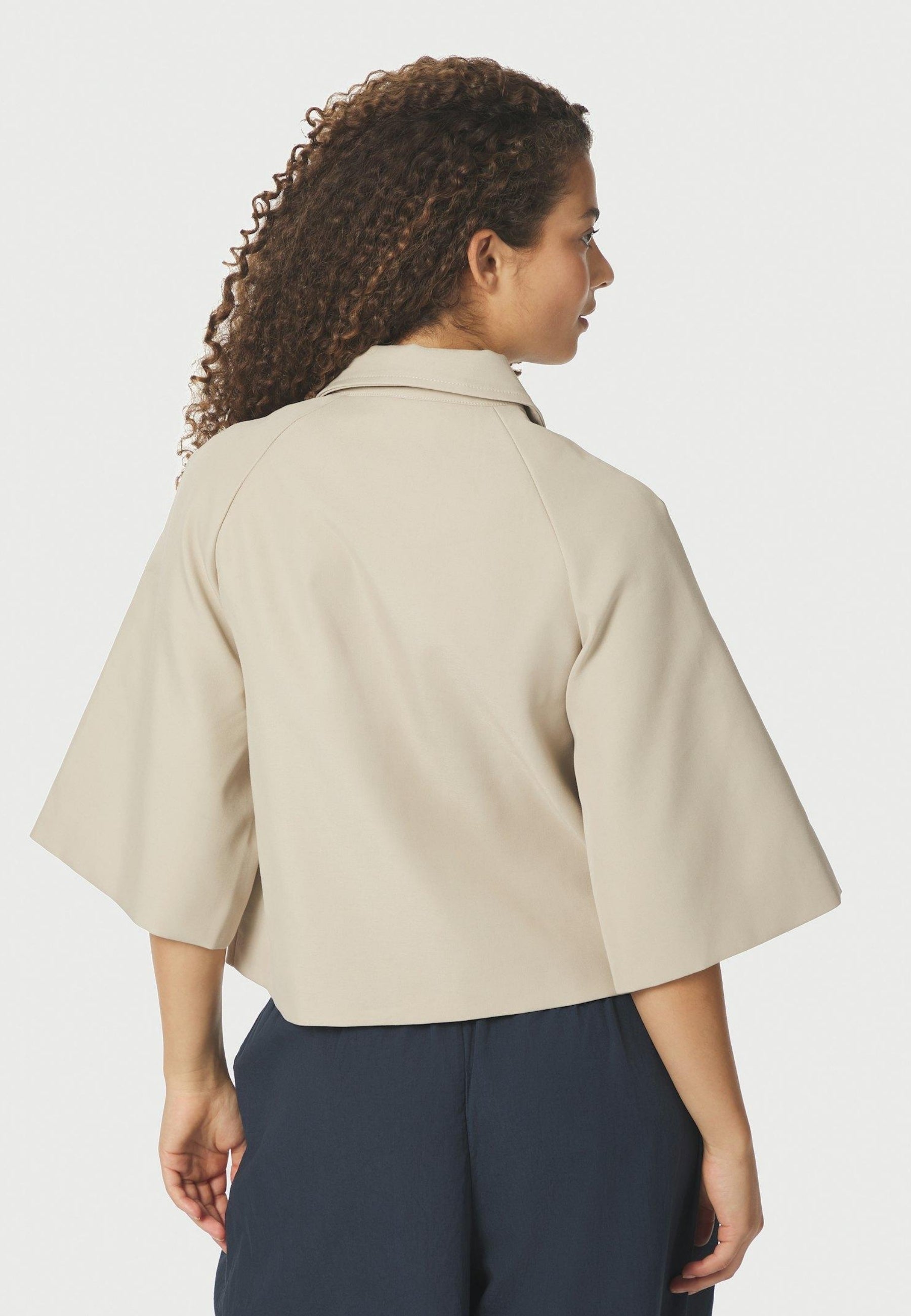 168093 Rosemma Trench Mini Jacket_Beige_Model_3