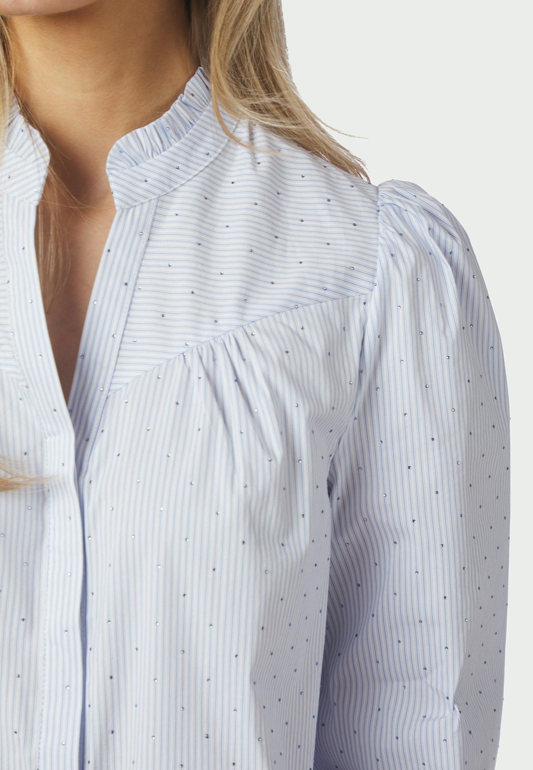 167292 Astrida Stripe Stone Blouse_Light Blue_Model_2