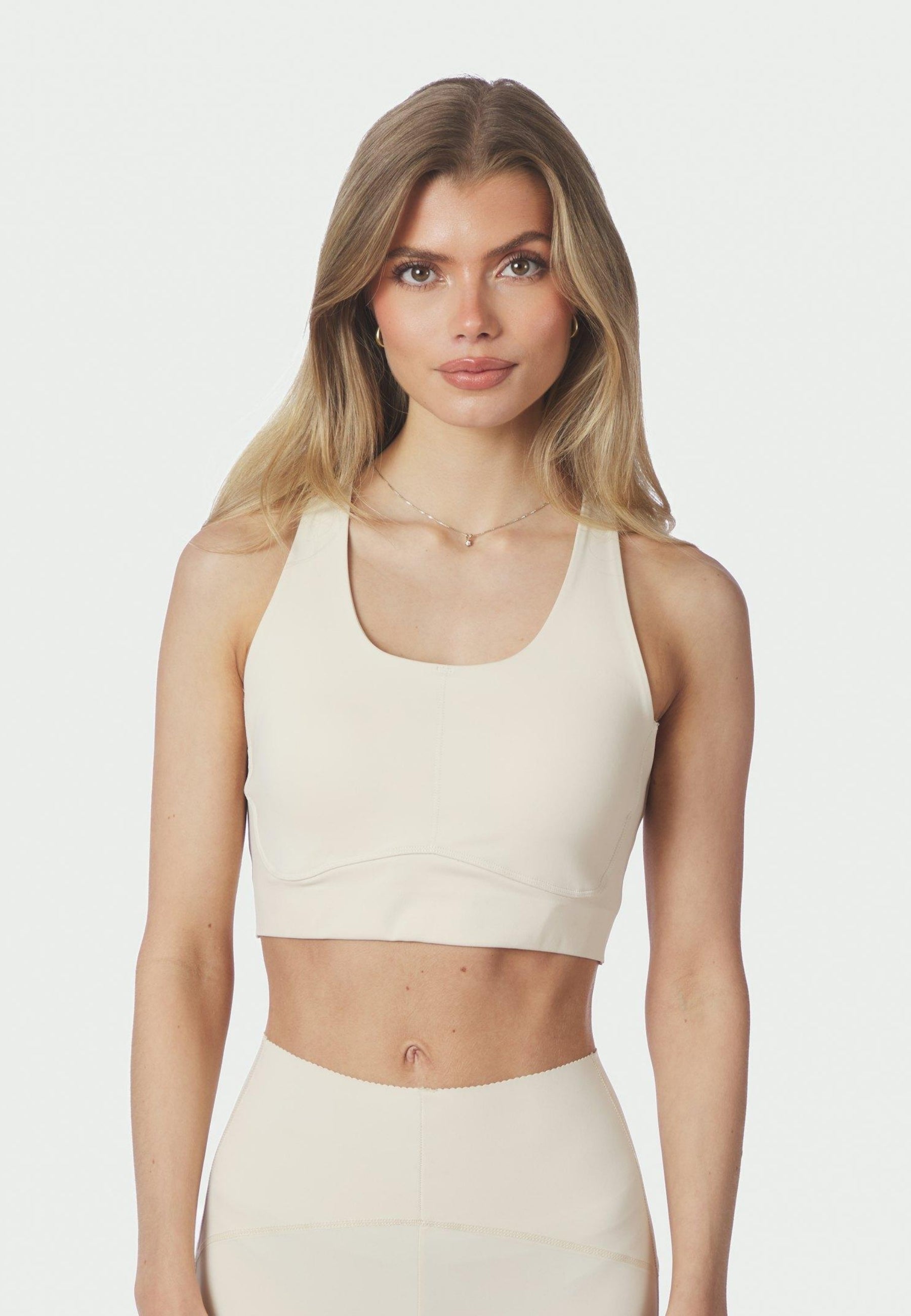 167130 Dutta Top_Ivory_Model_0