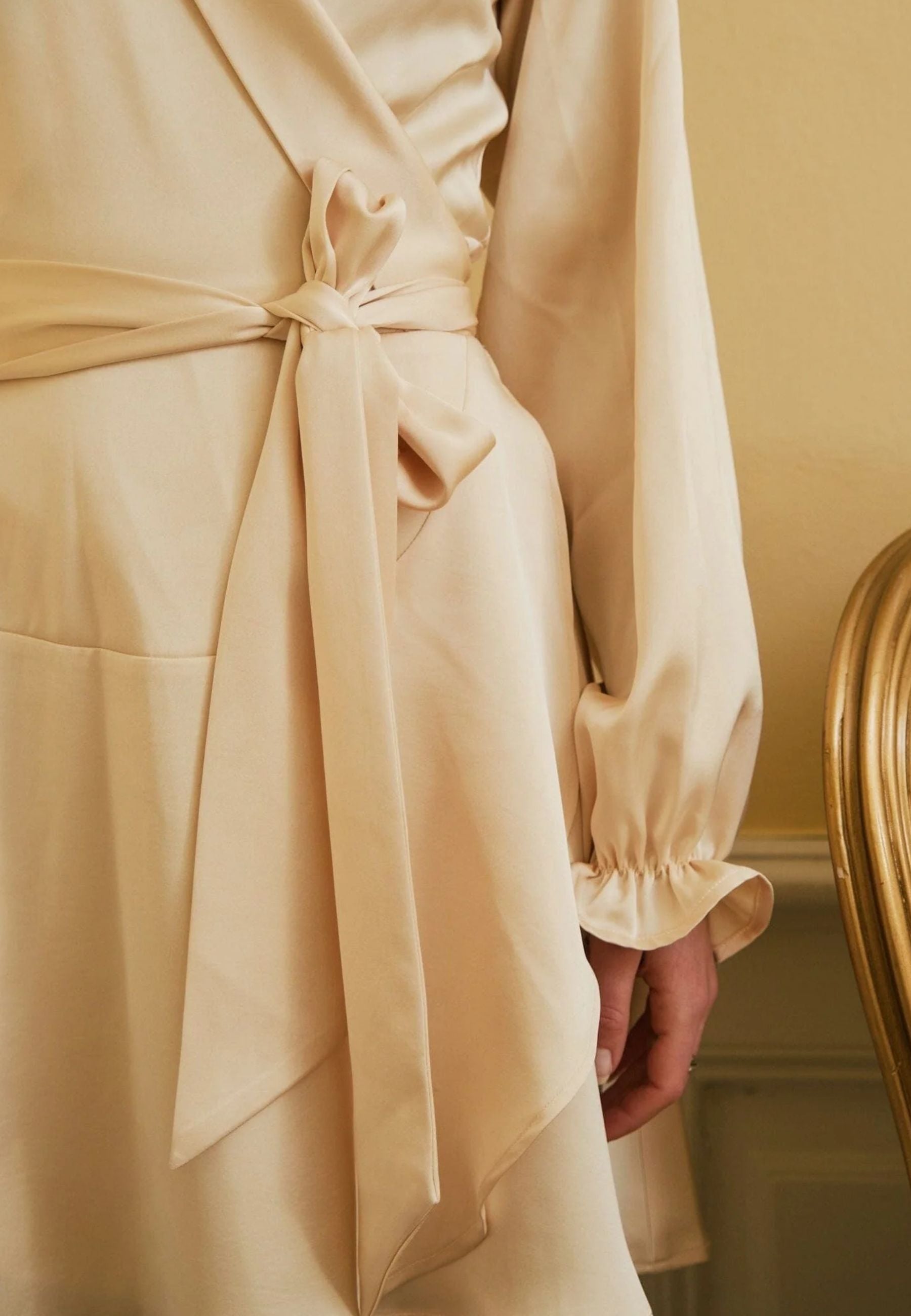 166483 Colbie Heavy Sateen Dress_Light Yellow_Model_6