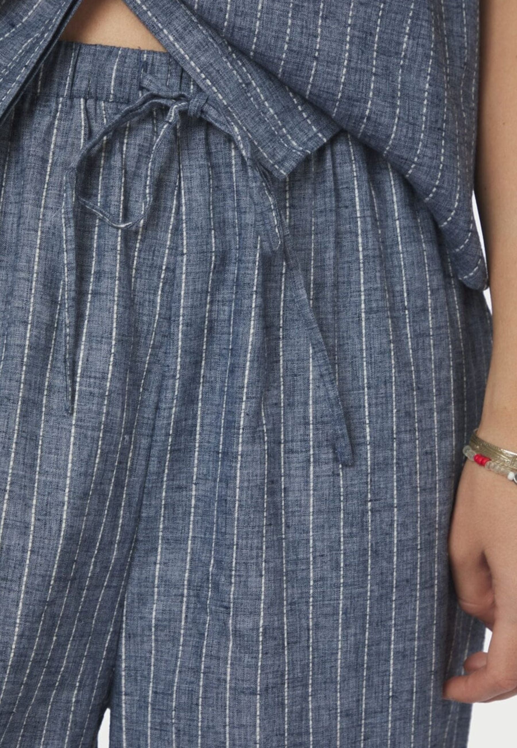 168372 Heifa Emb Stripe Pants_Blue_Model_2