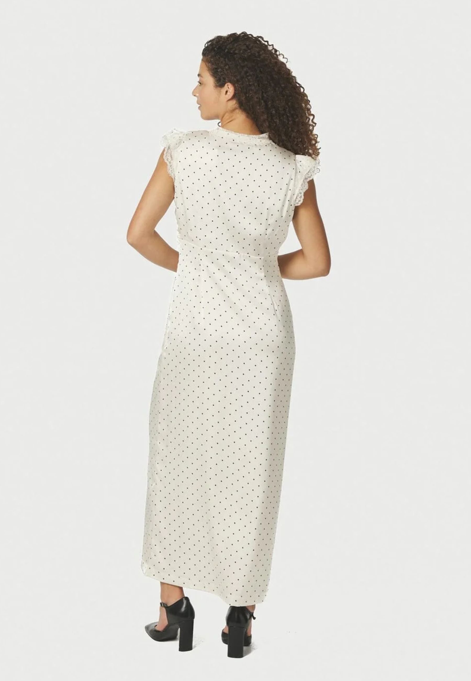 167777 Aniella Dot Dress_Creme_Model_2