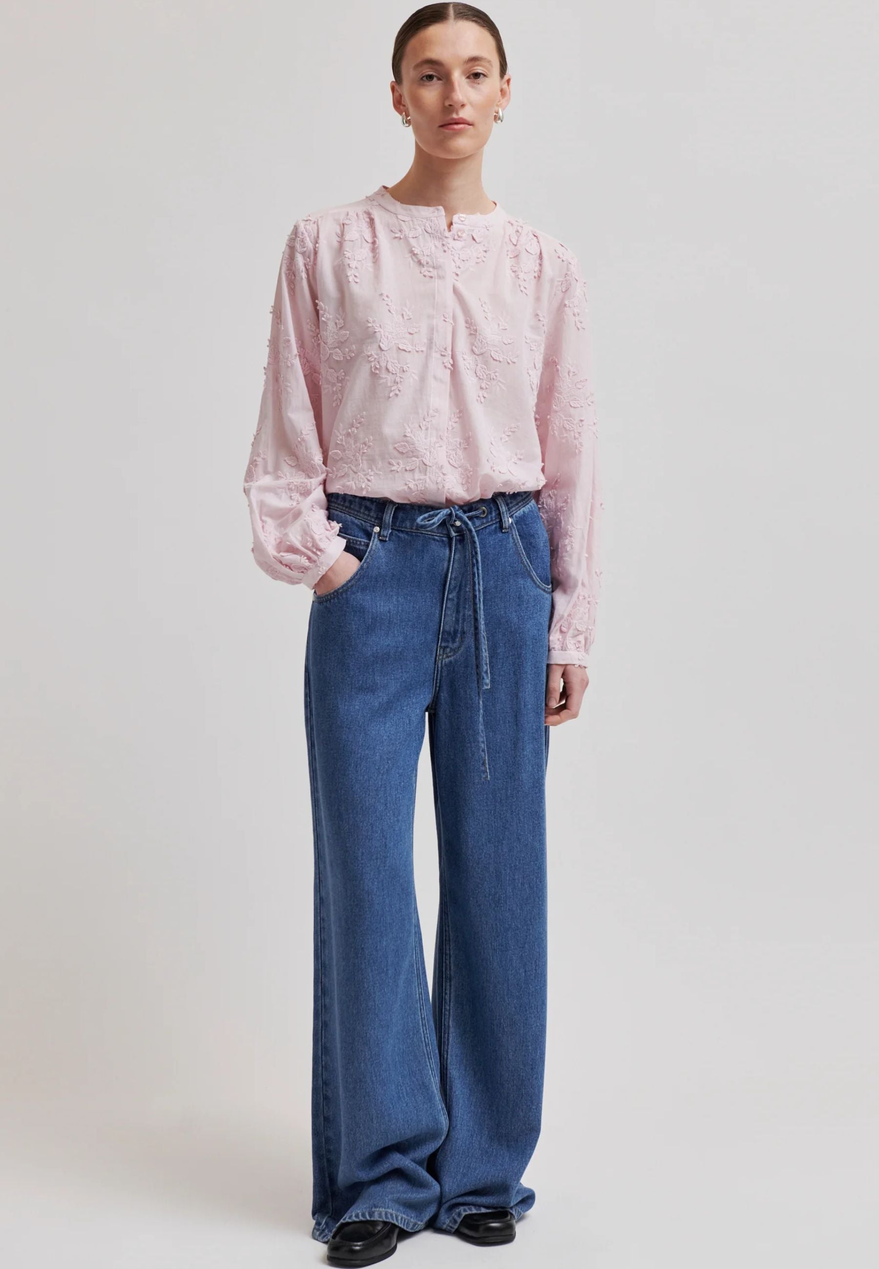 59338 Cavan Shirt_Pale Lilac_Model_3