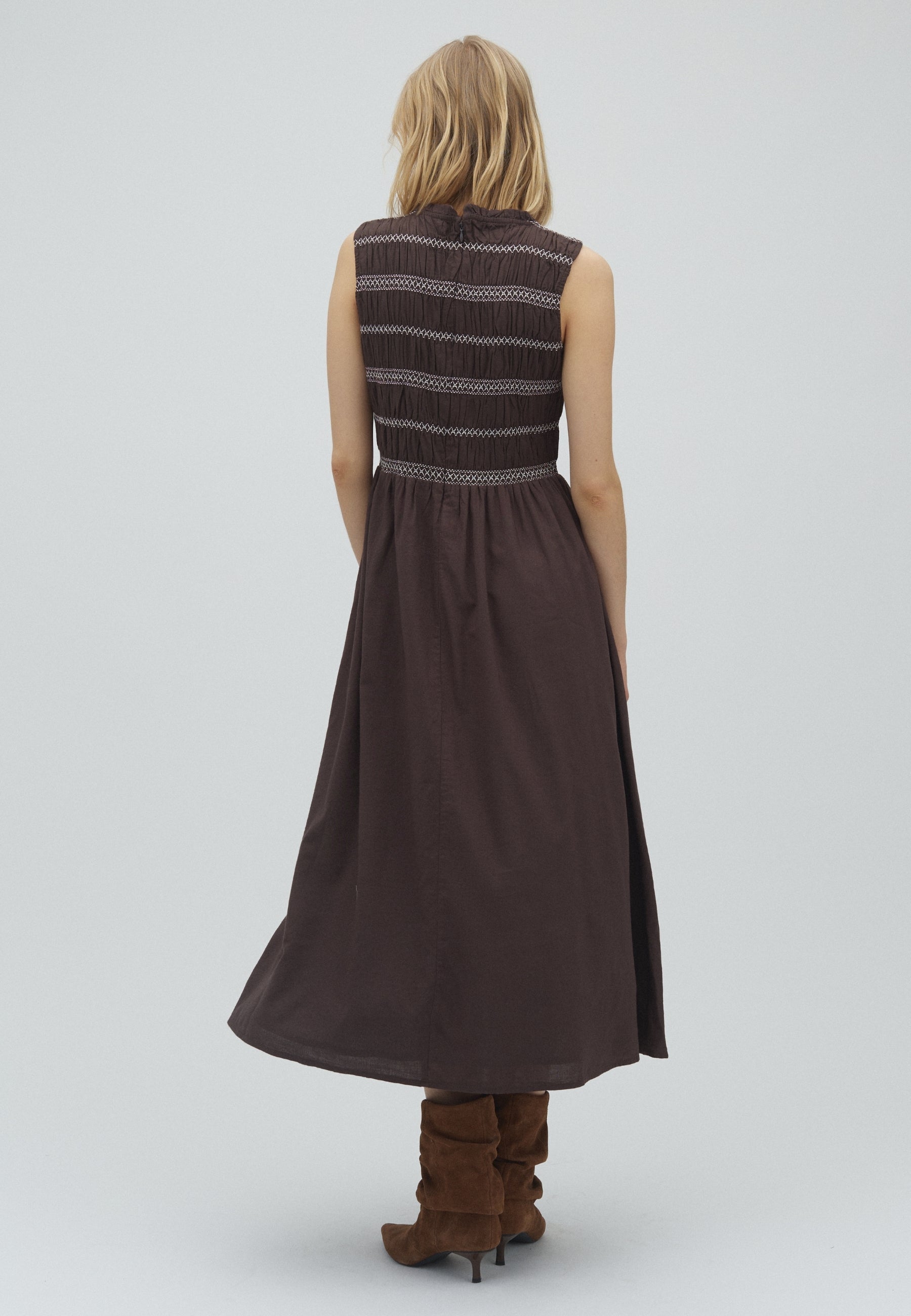 169564 Etika Deco Dress_Dark Brown_Model_2