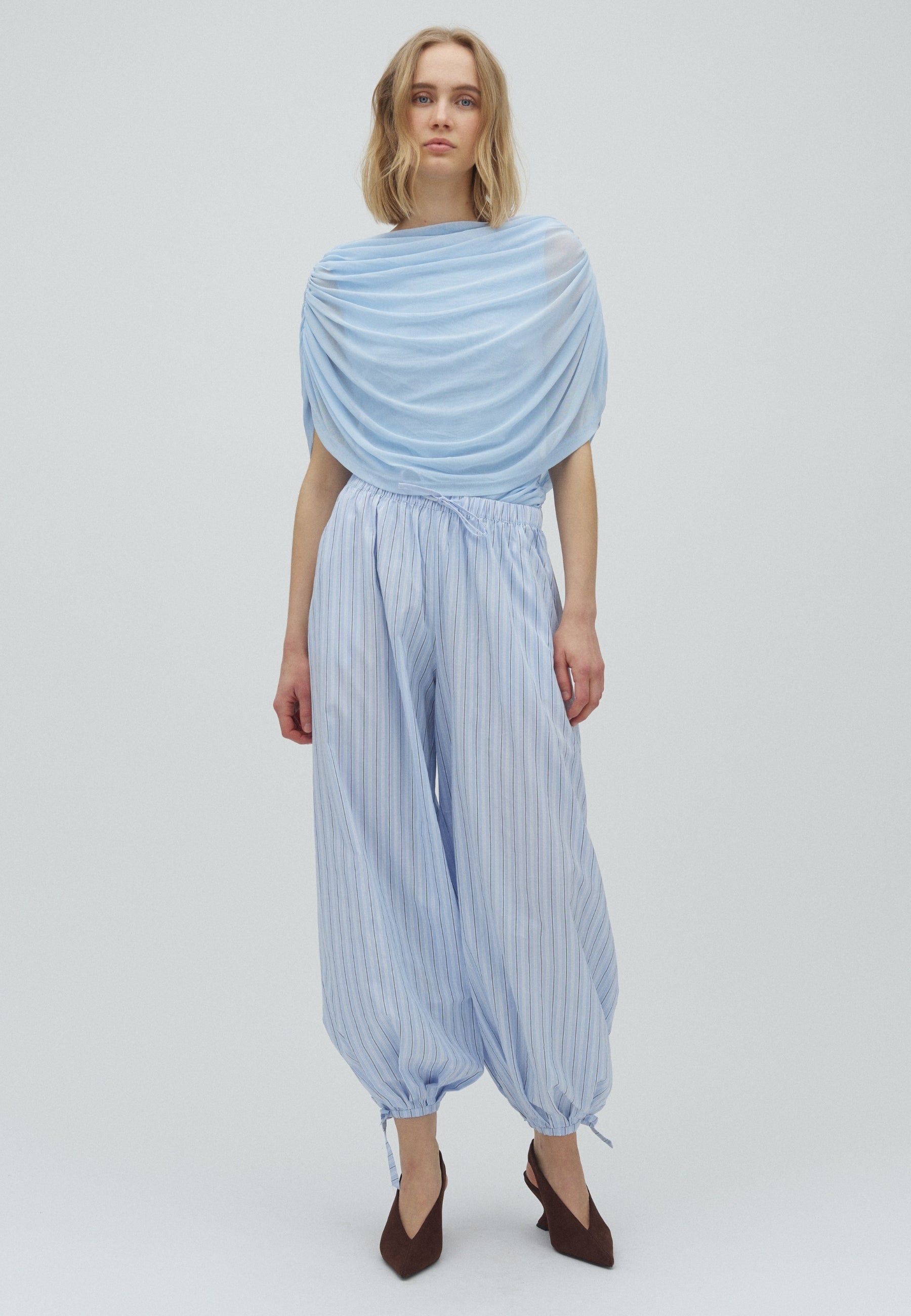 169574 Toxane Balloon Double Stripe Pants_Light Blue_Model_0