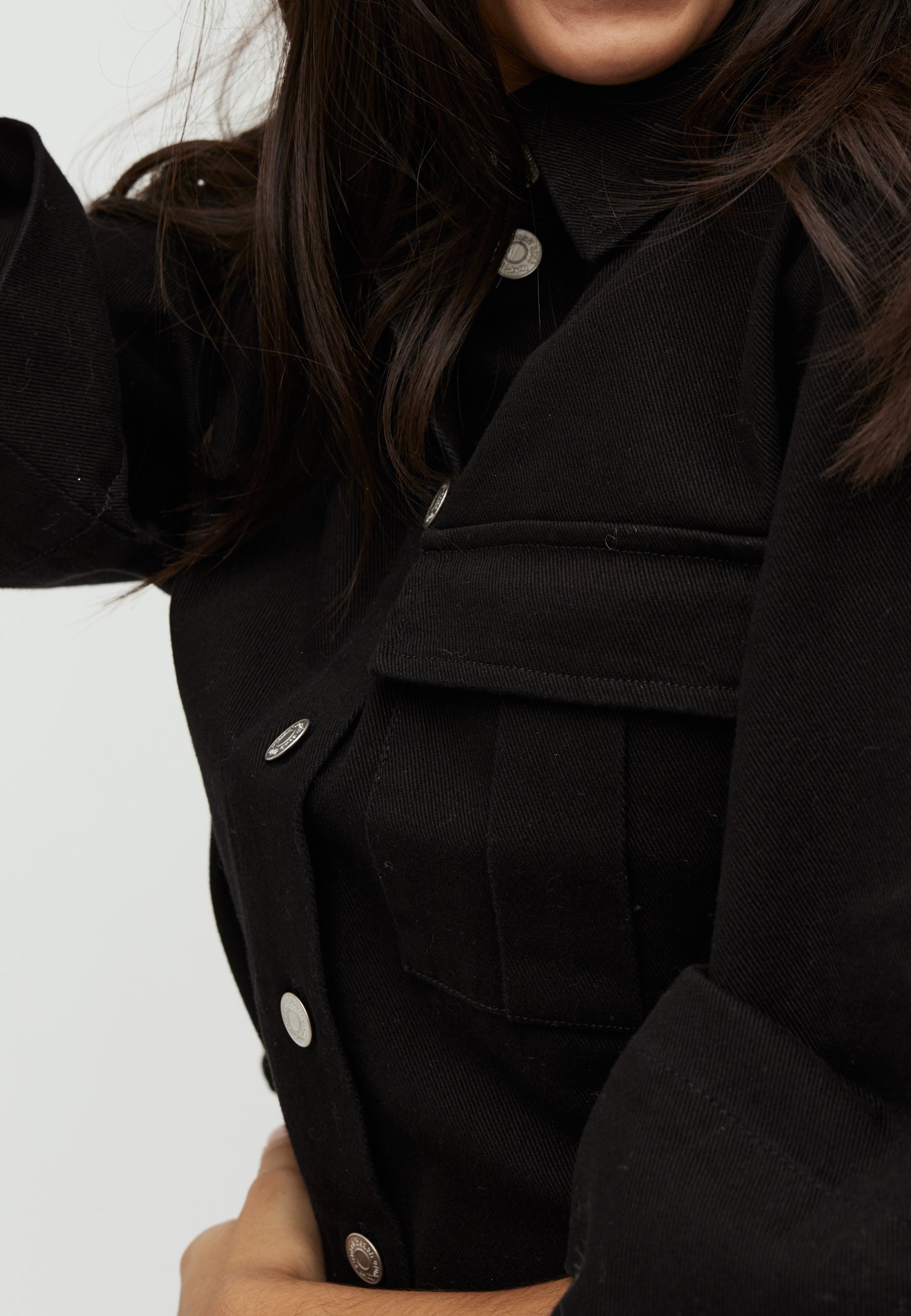 Aldis-M_Black_Model_2