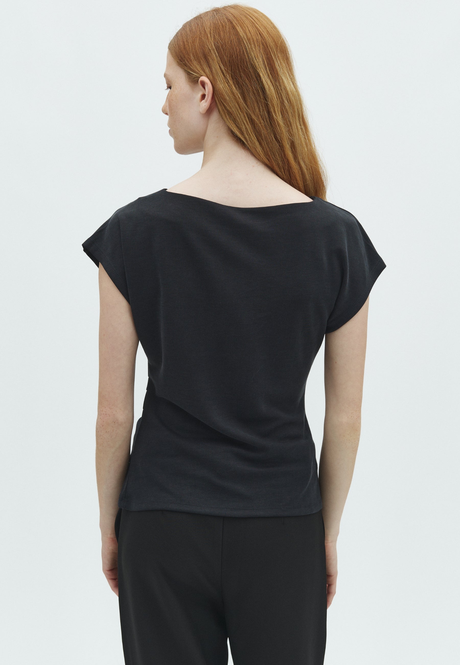 Banky-M_Black_Model_2