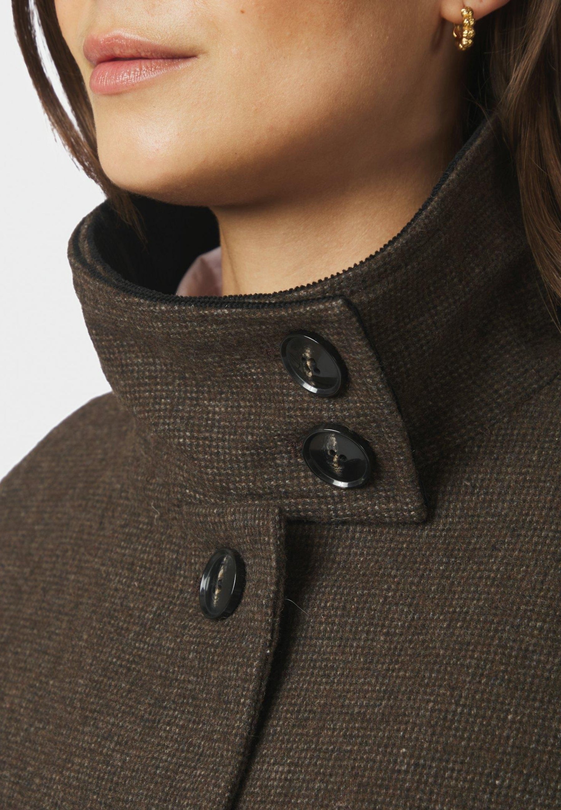 168540 Marcel Mini Check Coat_Brown_Model_1