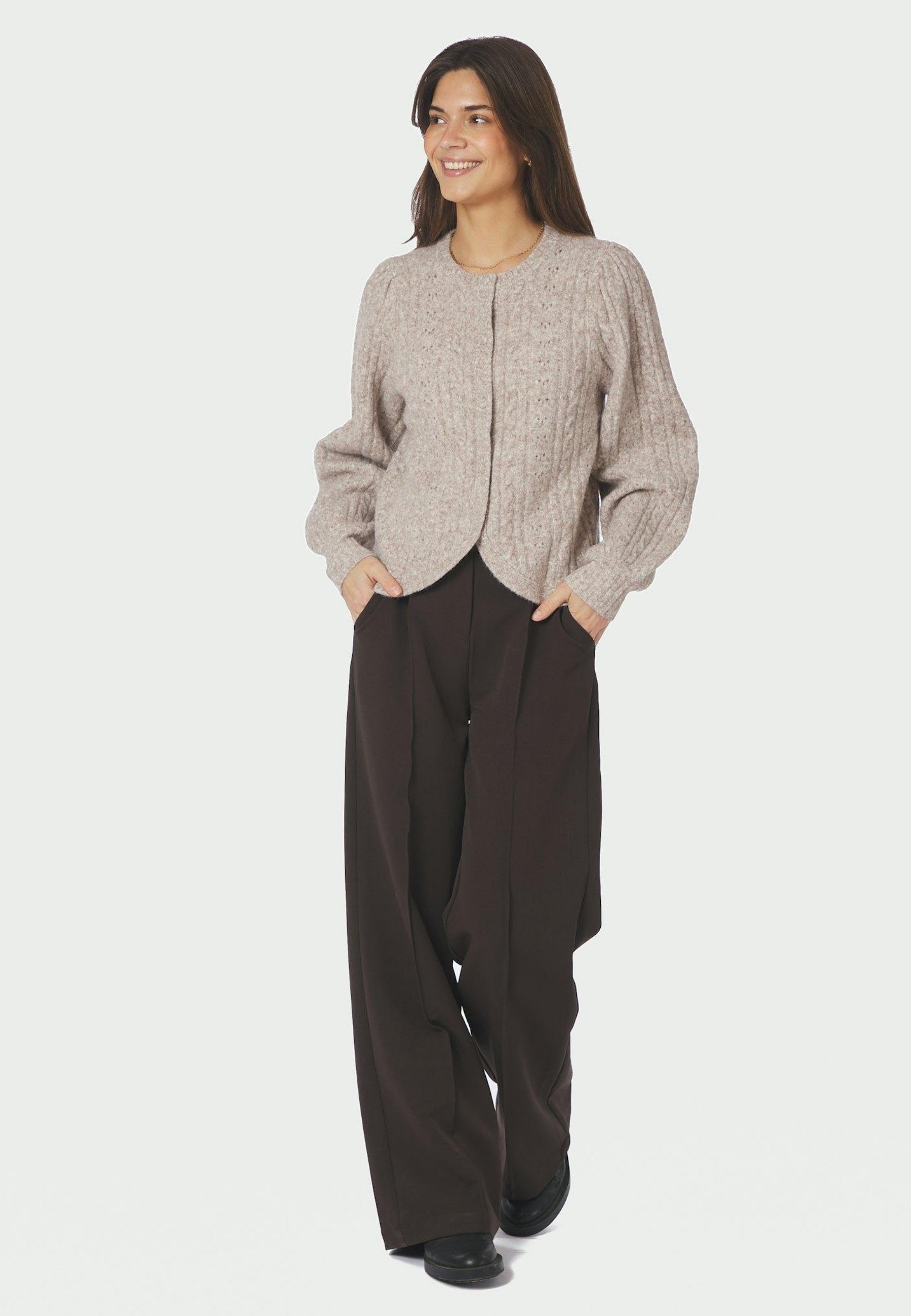 168505 Koteas Cable Knit Cardigan_Beige Melange_Model_3