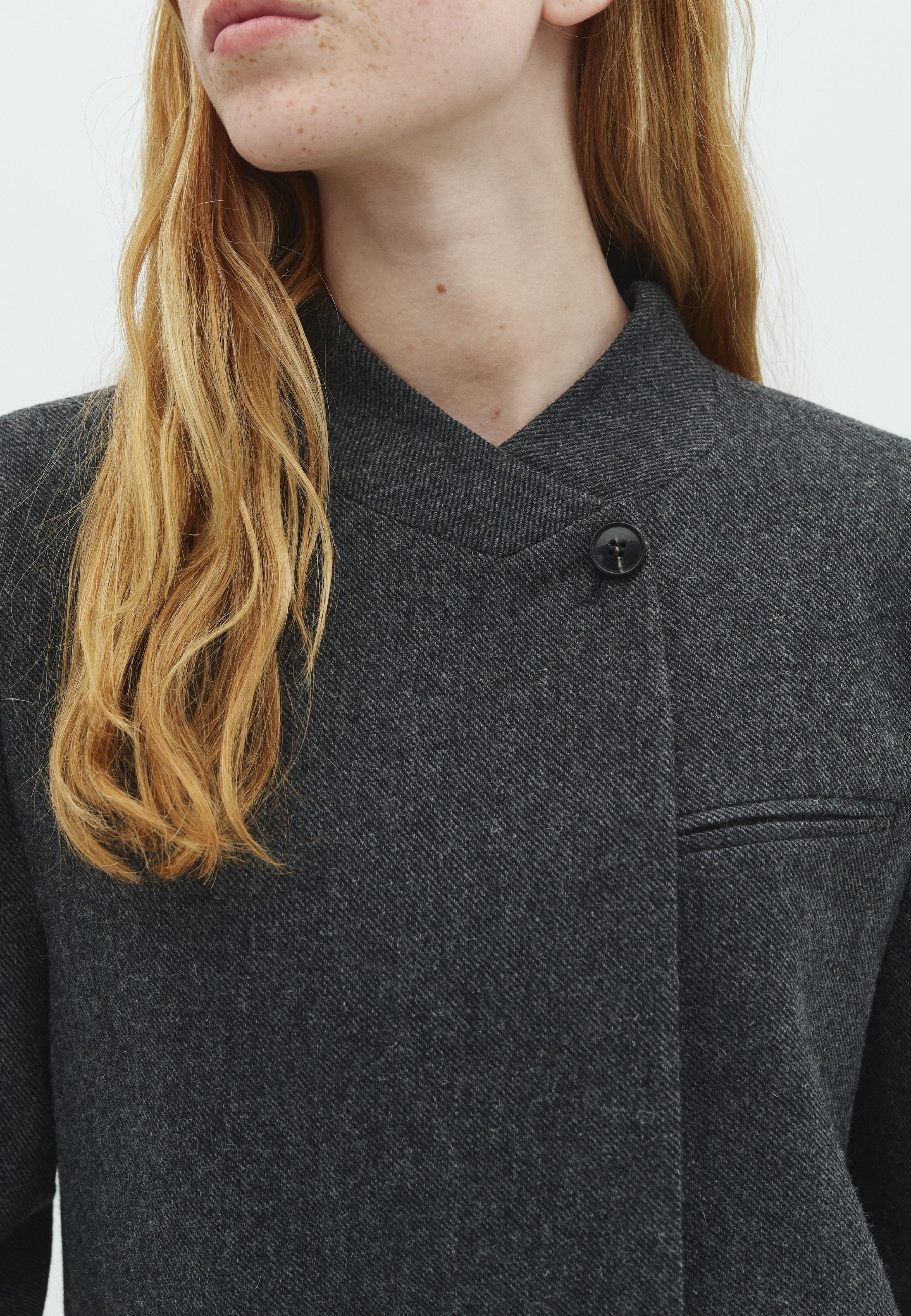 170034 Terine Structure Twill Blazer_Antracit_Model_2