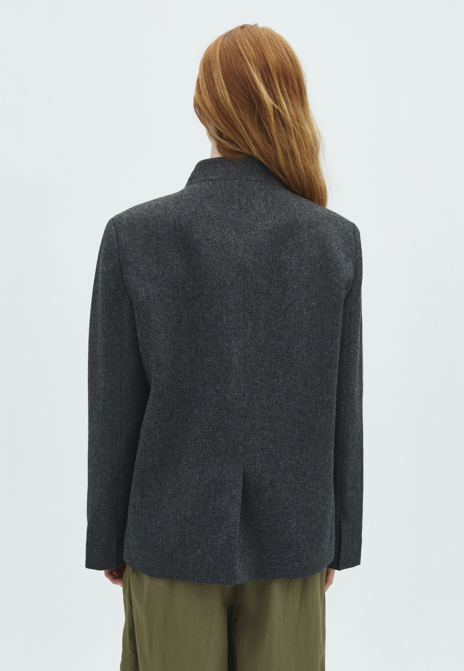 170034 Terine Structure Twill Blazer_Antracit_Model_3