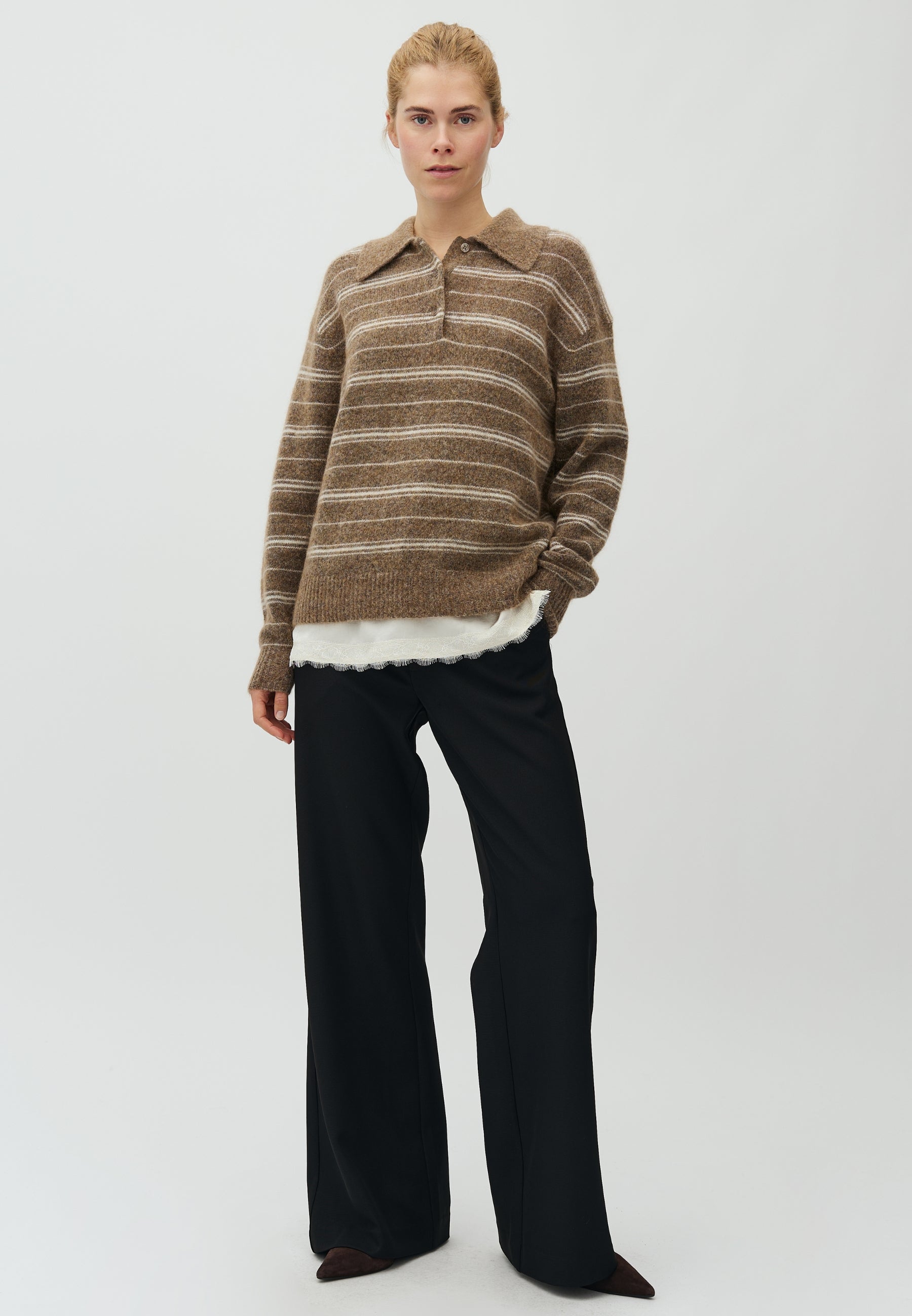 Emin-M_Falcon Stripe_Model_4