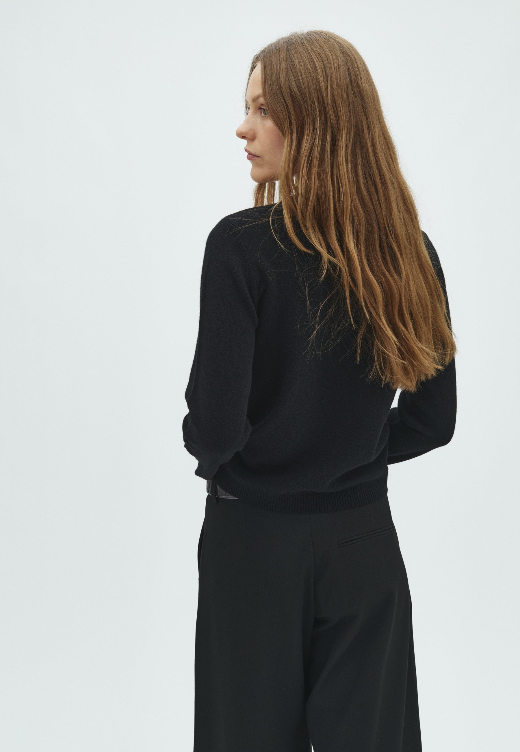 Christin-M_Black_Model_2