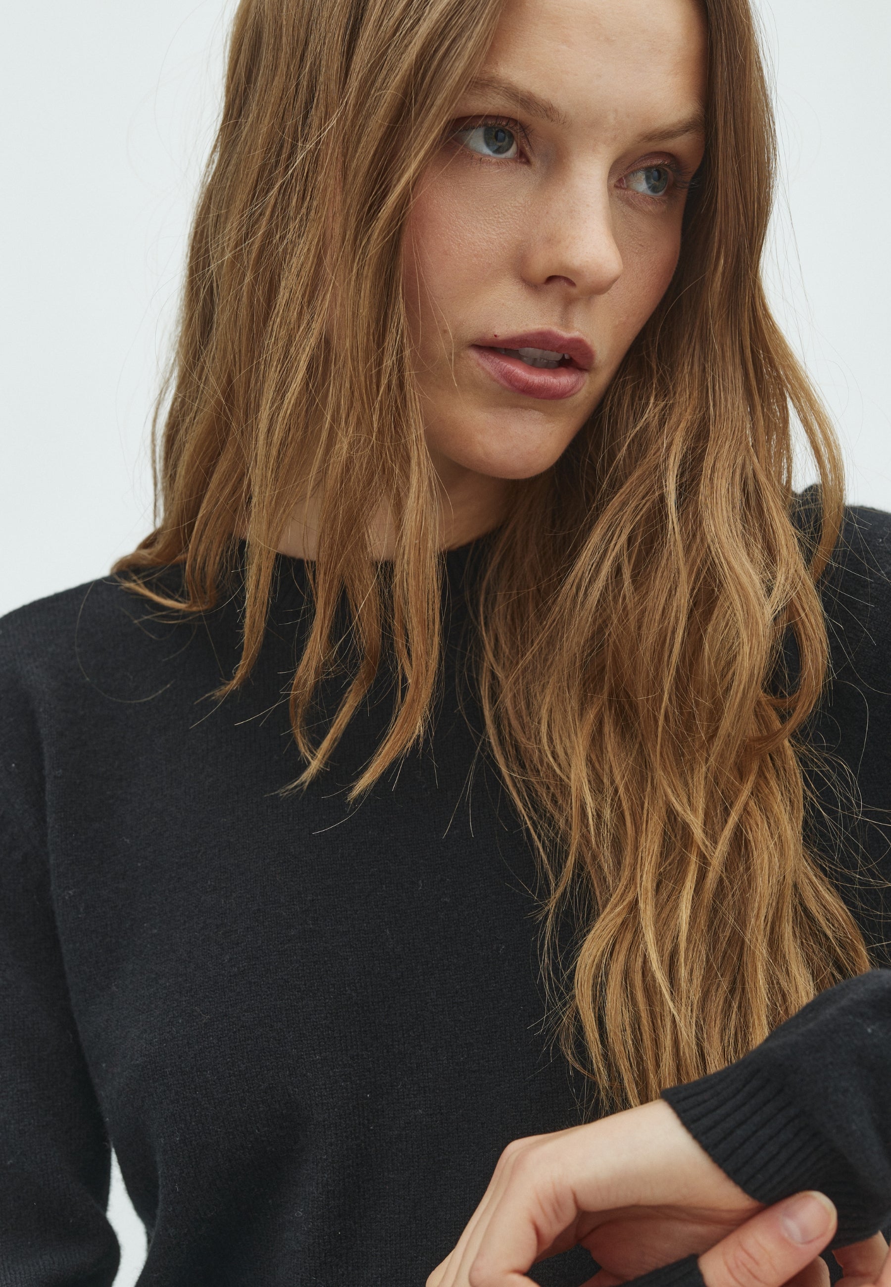 Christin-M_Black_Model_1