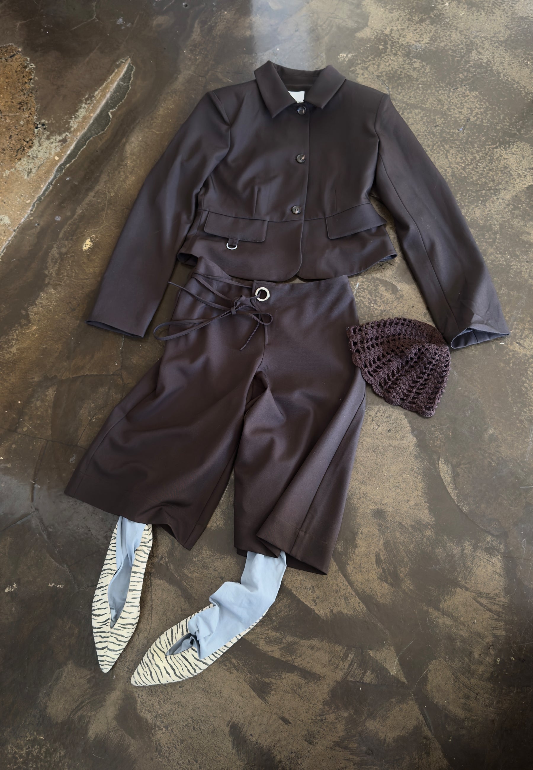 Offida-F_Dark Grey_Content_0