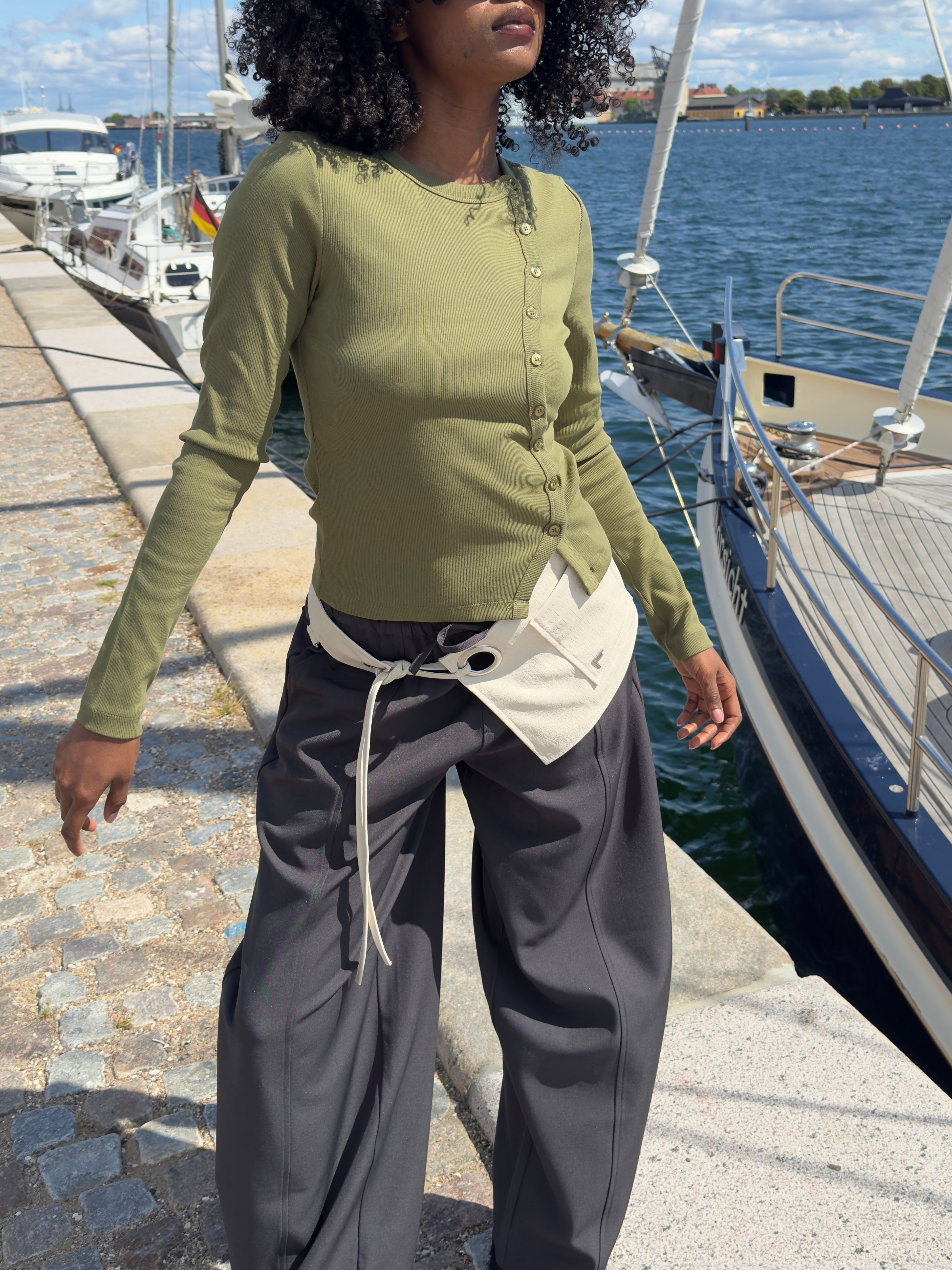 Azani-F_Olive Branch_Content_2