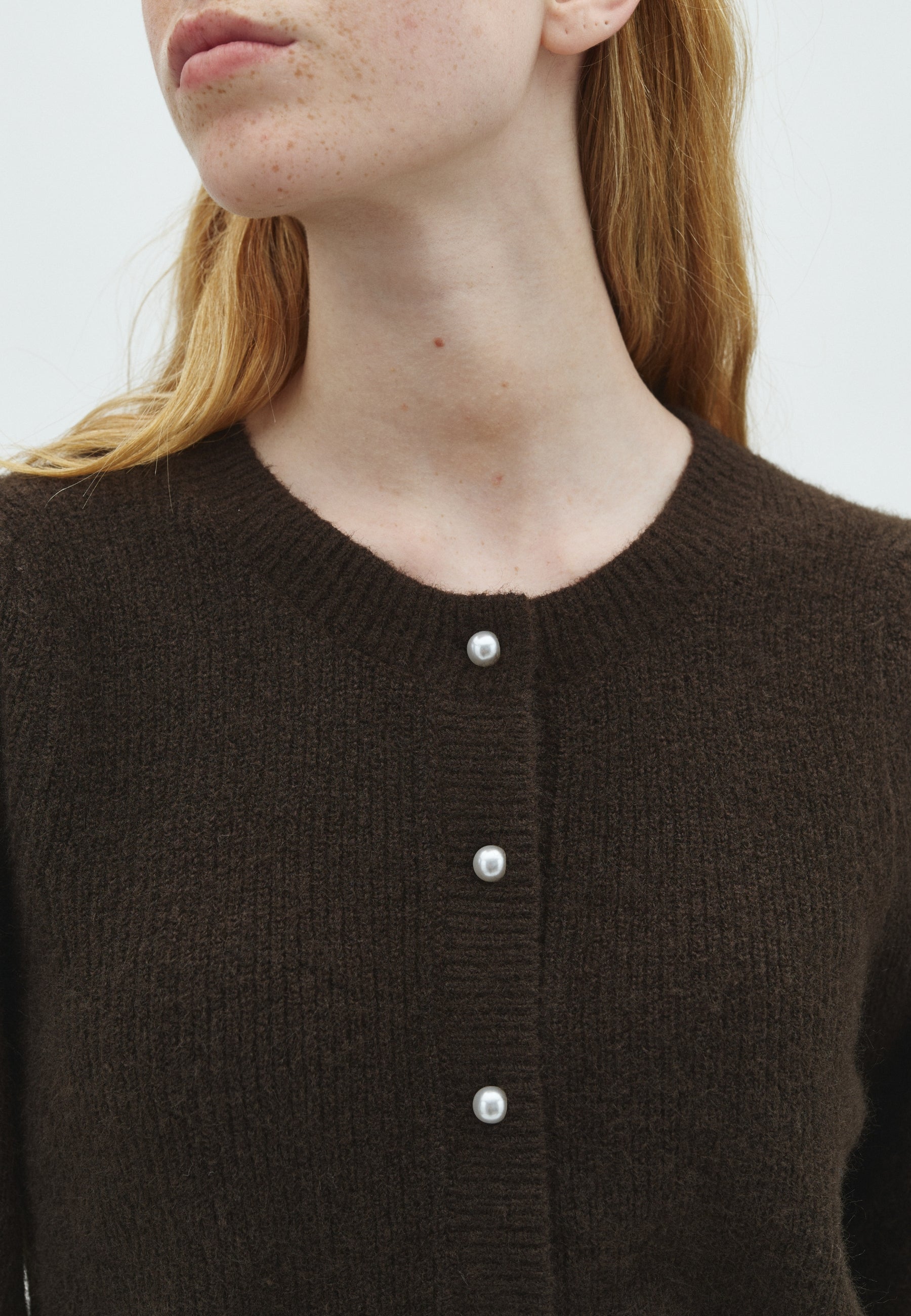 170030 Luna Knit Cardigan_Brown_Model_1