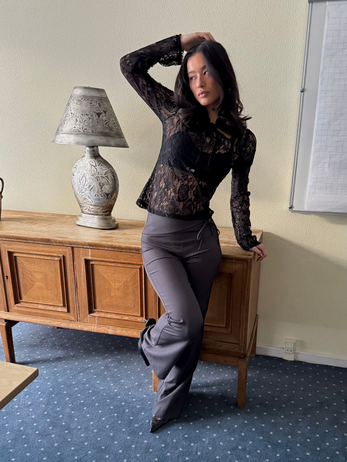 Trani-F_Black_Content_1