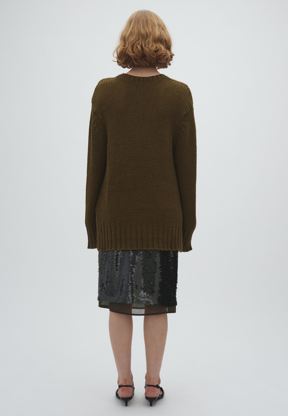 Araya-M_Smoked Olive_Model_2