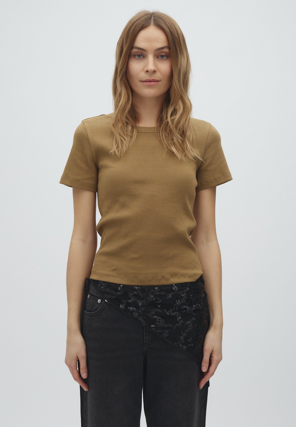 Otis-M_Pecan_Model_0