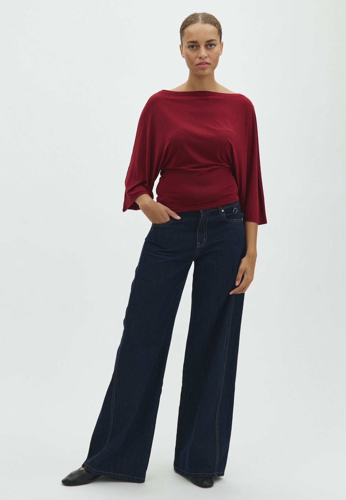 Ferrol-F_Dark Blue Rinse_Model_0