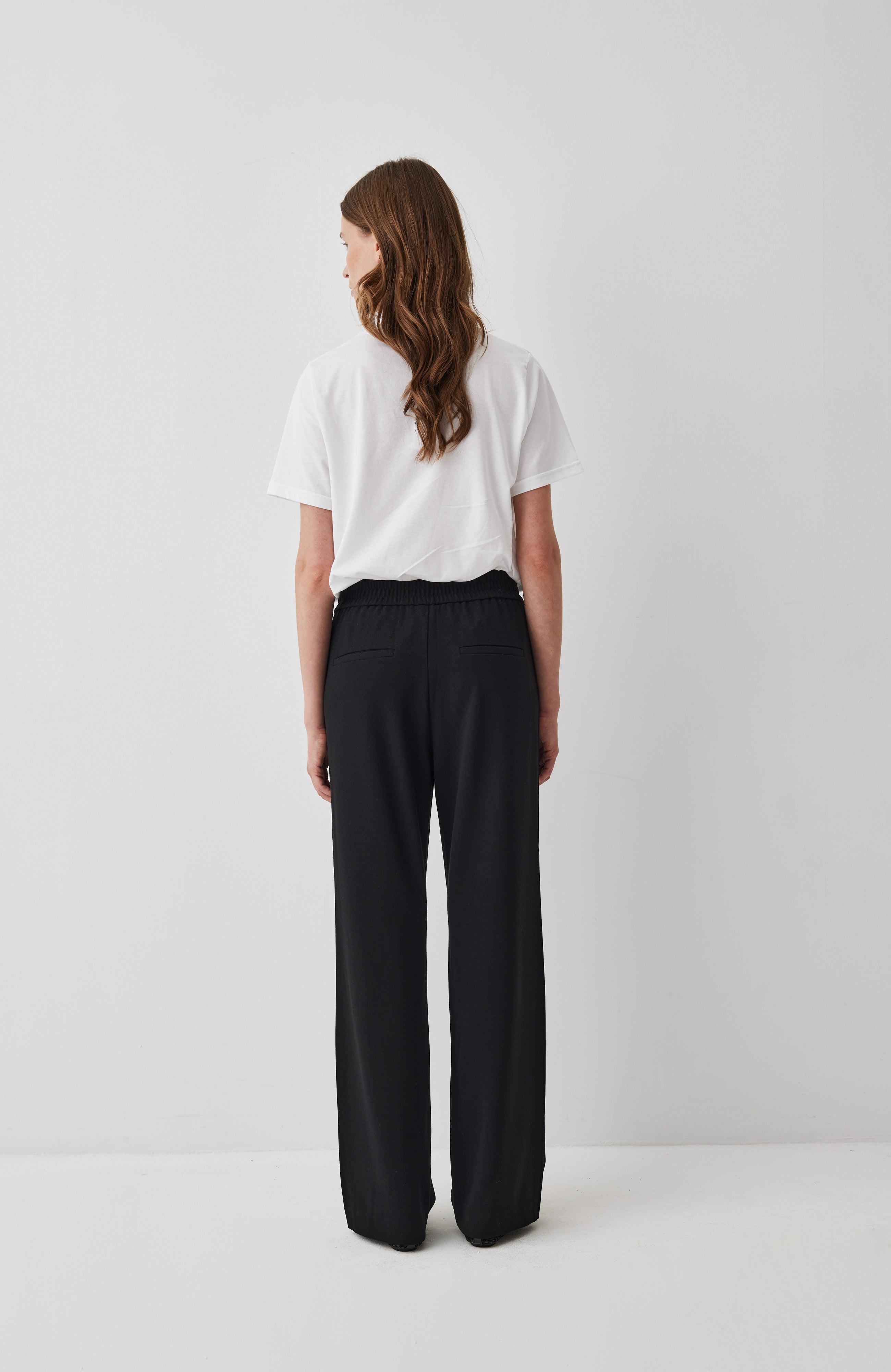 Phillipa_Black_Model_