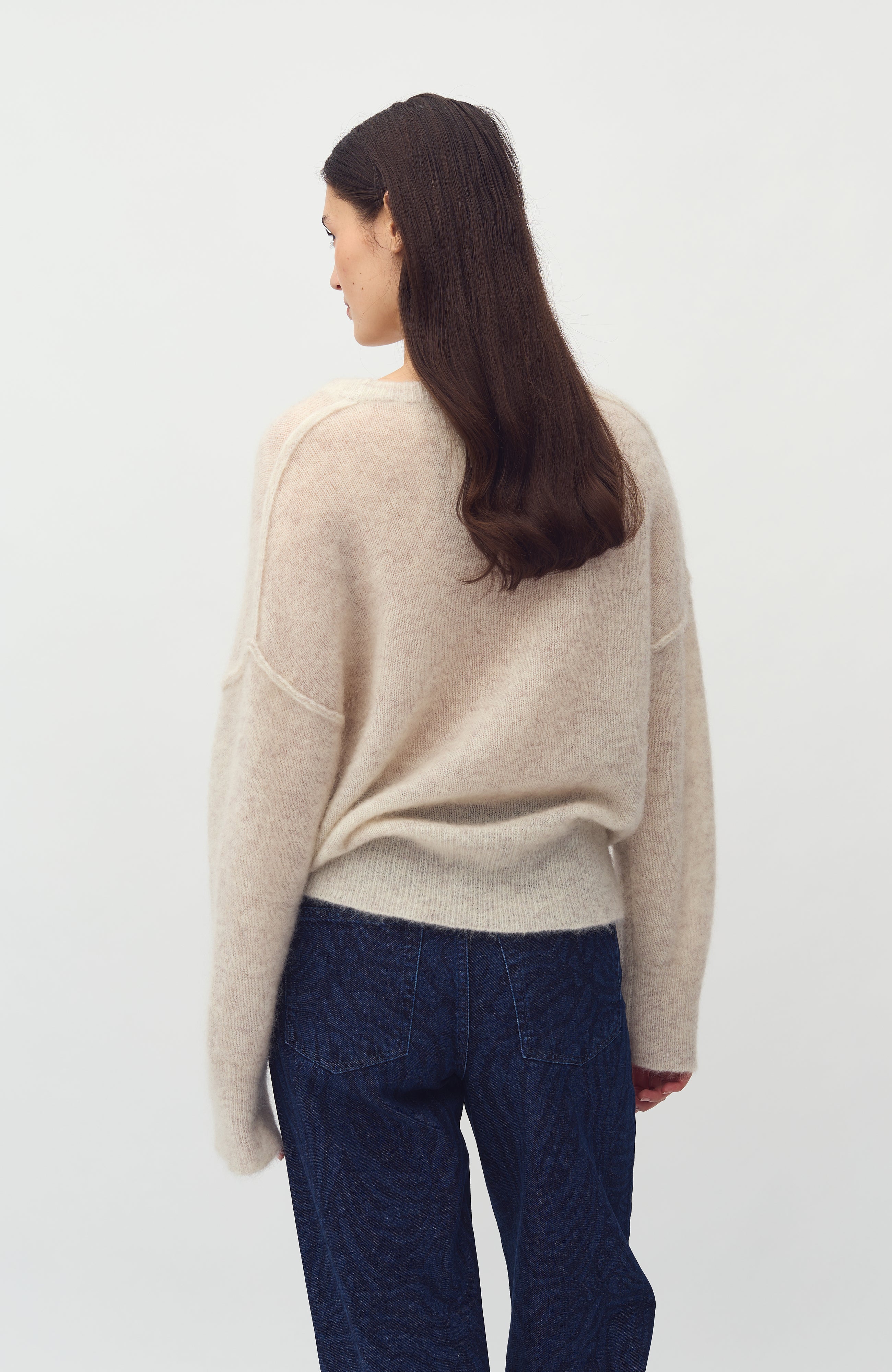 Gafina-M_Oat Melange_Model_